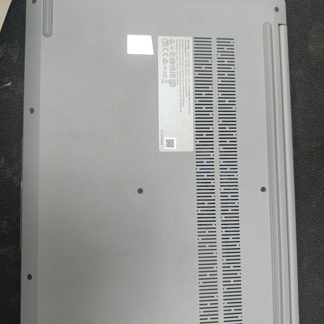 LAPTOP LENOVO IDEAPAD 1 15IJL7 (2025) 256 GB SSD 8 GB RAM (SEMINUEVO)