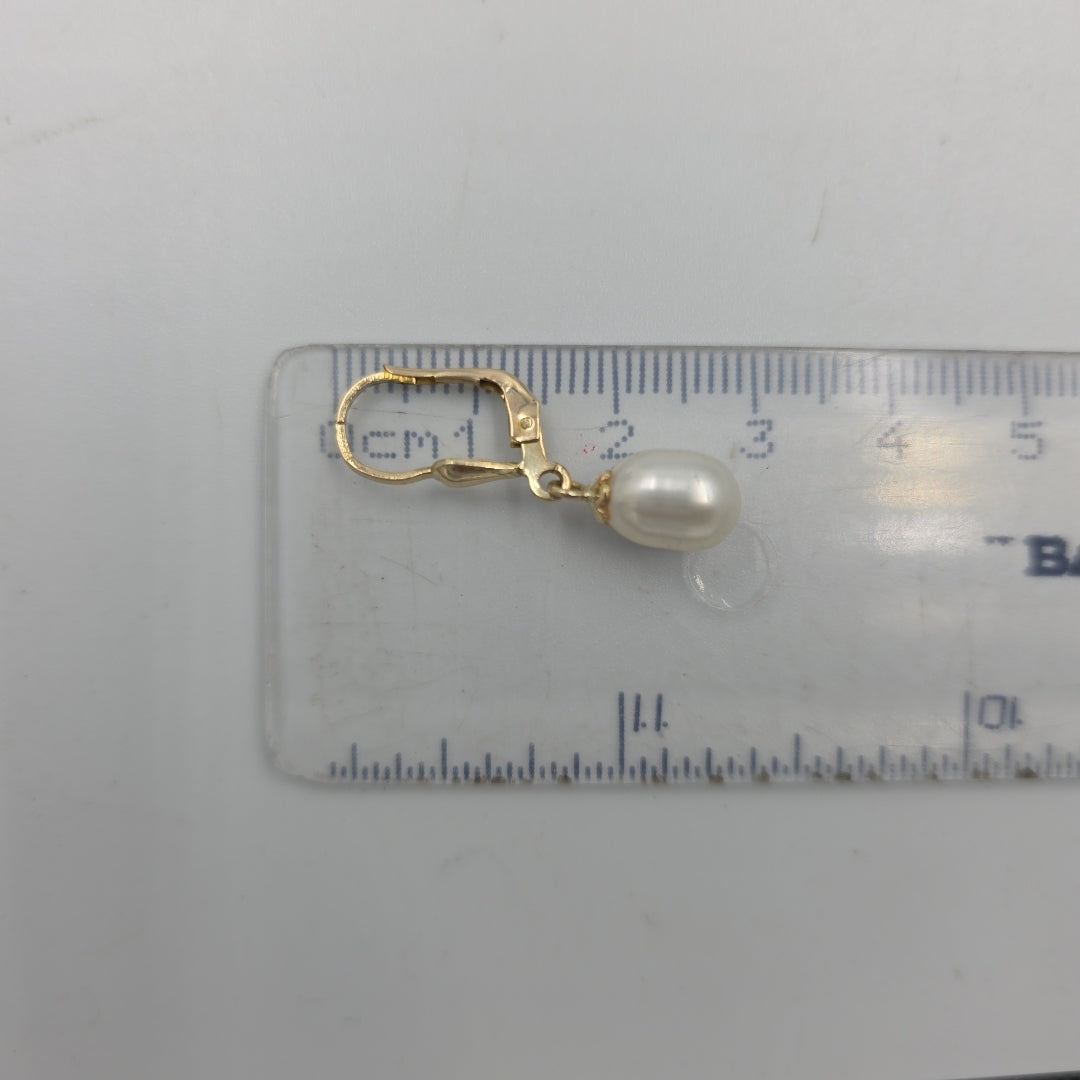 ARETES C PERLAS SINTETICAS 10K 2.3 GR (NUEVO)