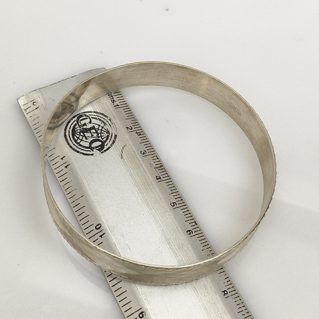 PULSERA RIGIDA PLATA 18,70 GRMS (SEMINUEVO)