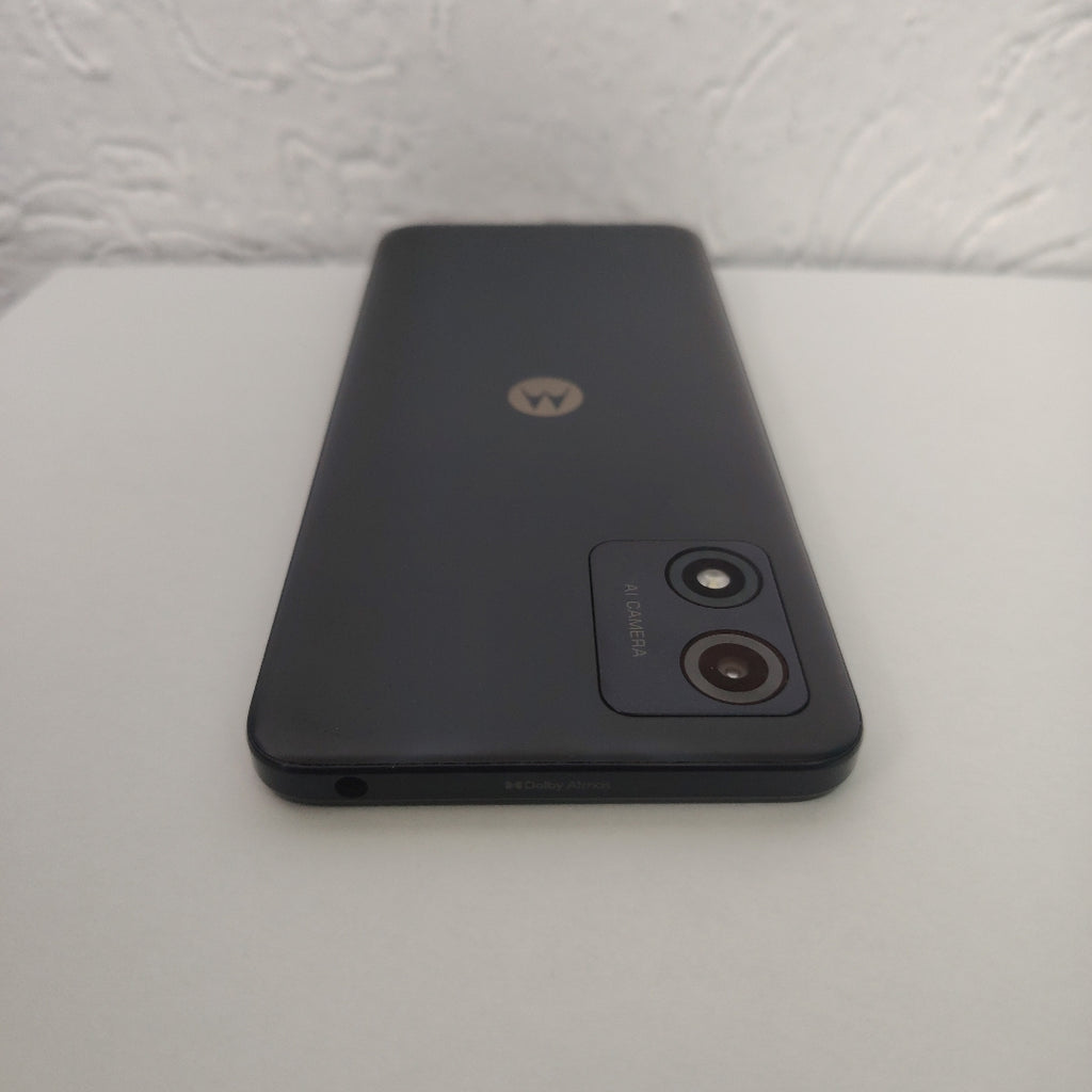 CELULAR MOTOROLA MOTO E13 XT2345-2 64 GB 2 GB RAM (SEMINUEVO)