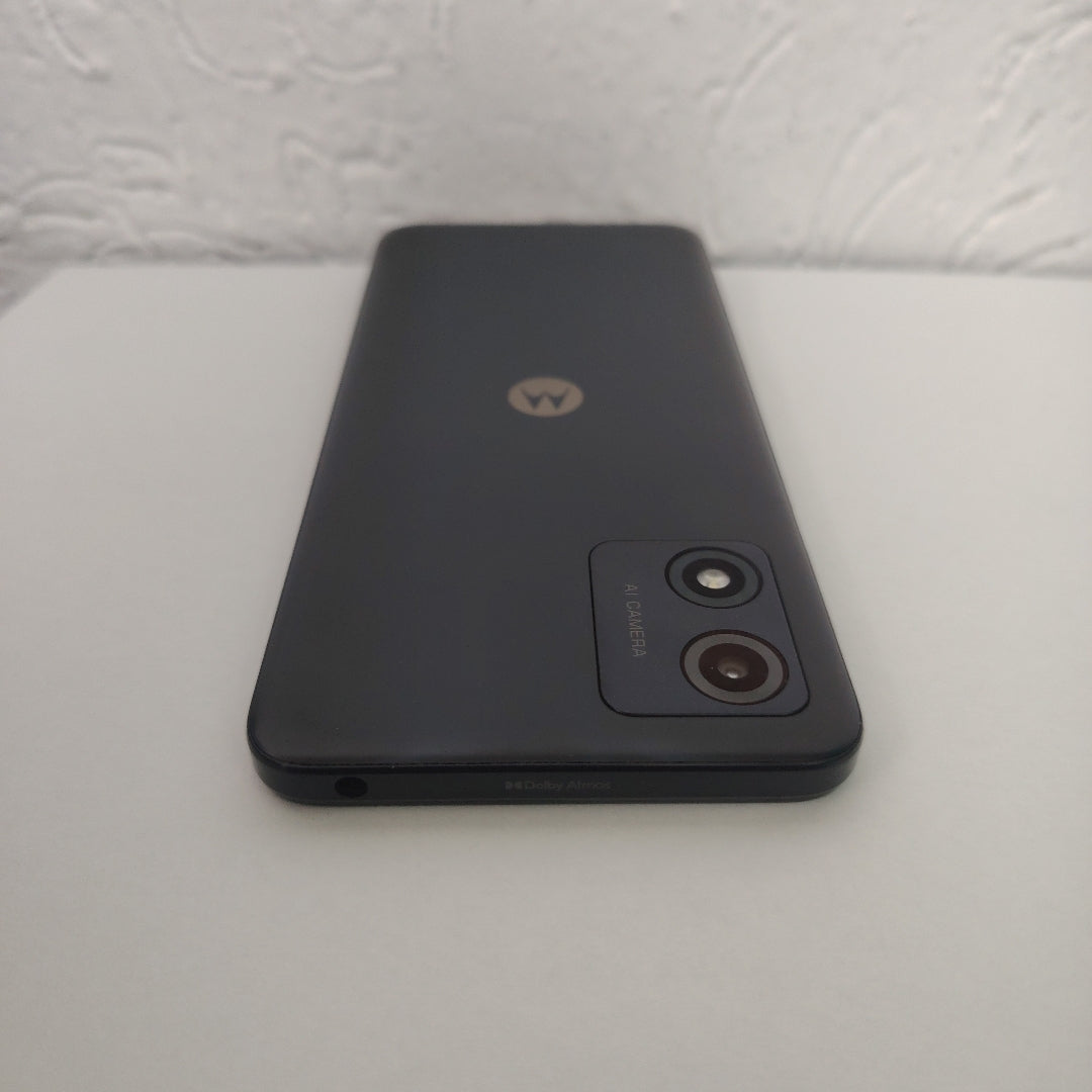 CELULAR MOTOROLA MOTO E13 XT2345-2 64 GB 2 GB RAM (SEMINUEVO)