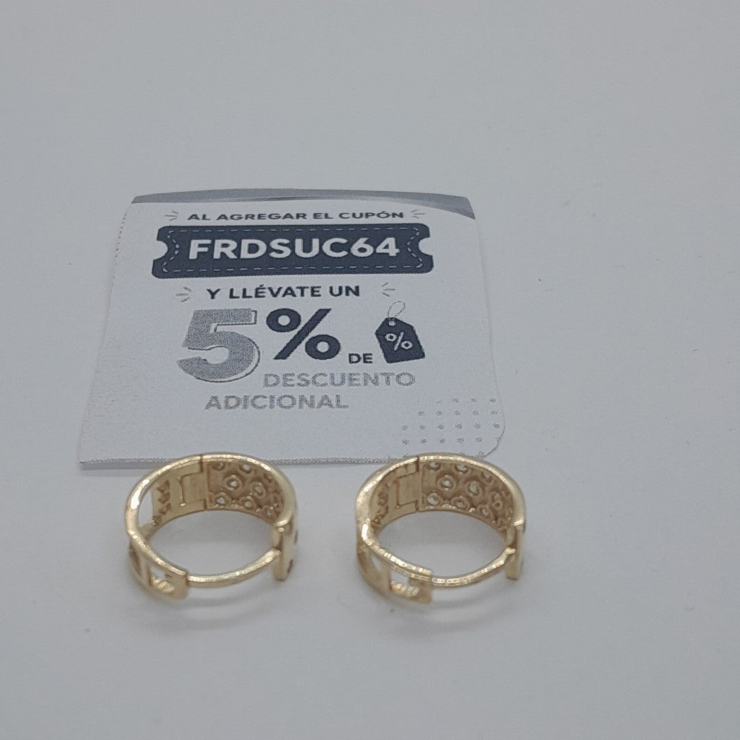 HUGGIES ORO 14K 2.7 (NUEVO)