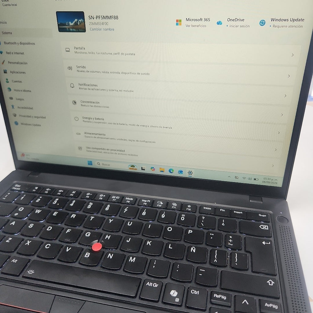 LAPTOP LENOVO THINKPAD T14 GEN 5 (2025) 512 GB SSD 16 GB RAM (SEMINUEVO)