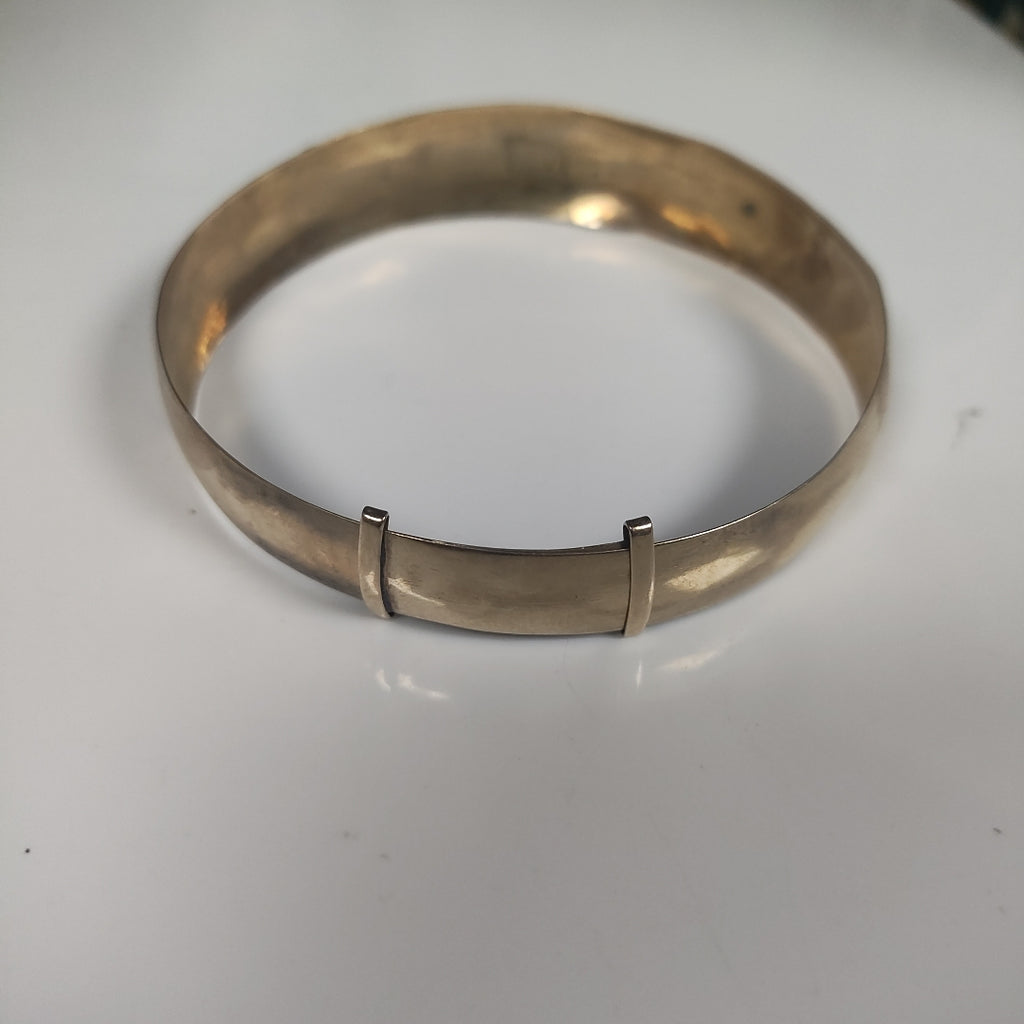 PULSERA RIGIDA ORO 8 K 9.8 GRMS (SEMINUEVO)