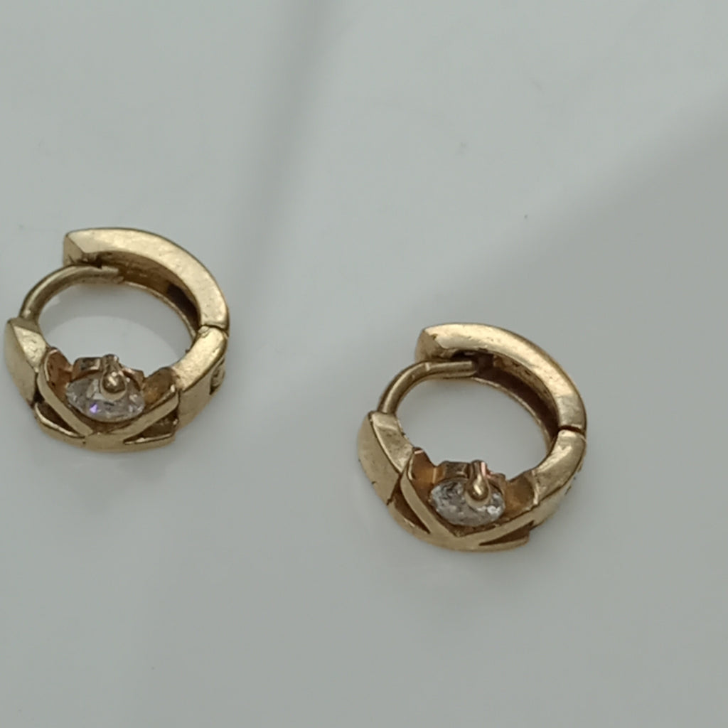 ARRACADAS PAR ORO 10 K 1,40 GRMS (SEMINUEVO)