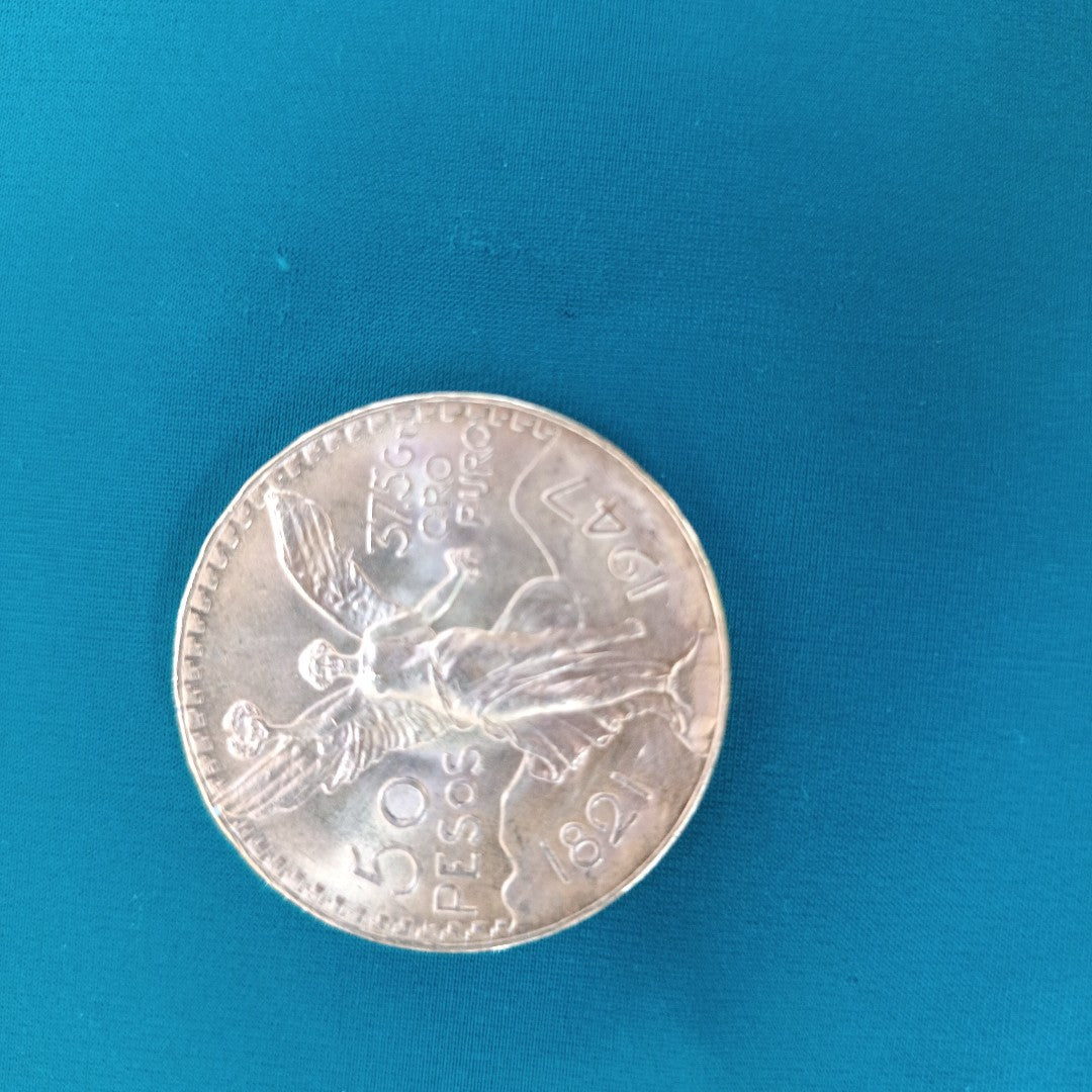 K1 41.6 GRMS 21 K IDENTIFICACIÓN MONEDA NOMINATIVA MONEDAS PESOS 50 PESOS (SEMINUEVO)