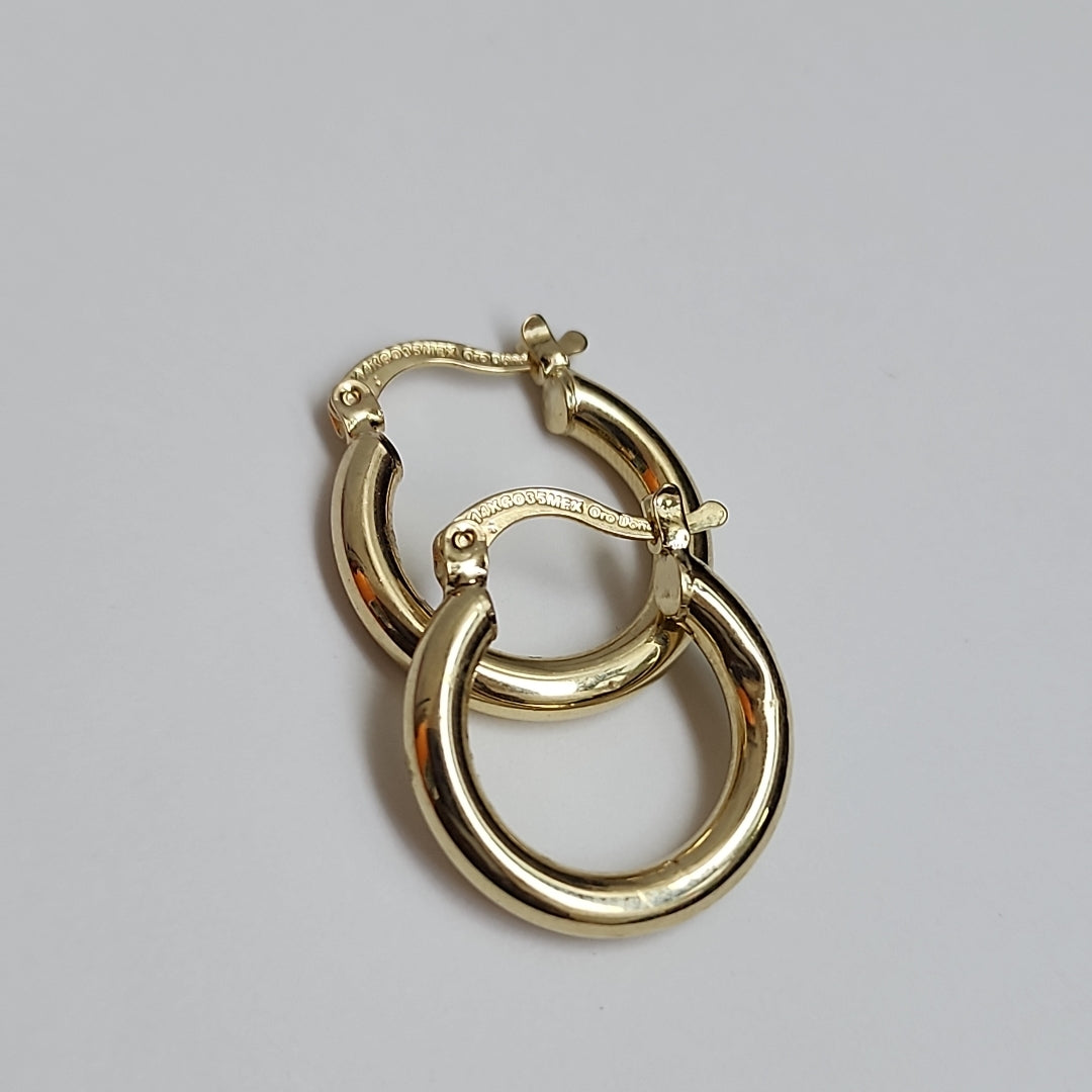 ARETES TEJIDO ARRACADAS LISAS 14K 1.6 GR (NUEVO)