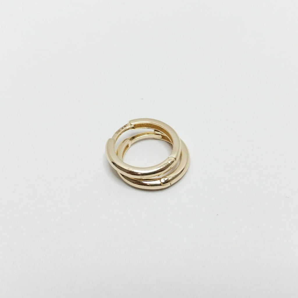 ARETES HUGGIES LISAS 14K 1.6 GR (NUEVO)