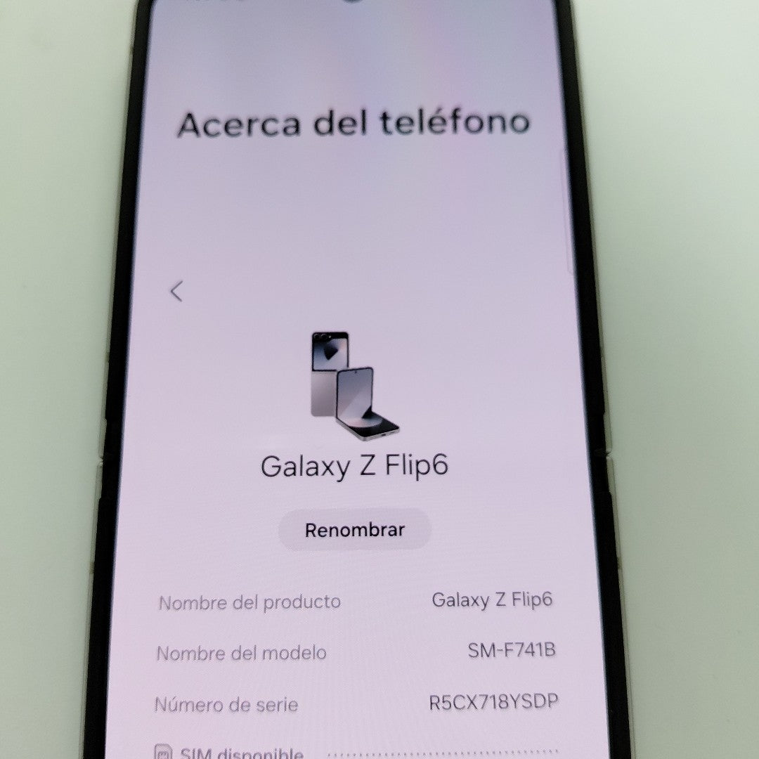 CELULAR SAMSUNG GALAXY Z FLIP6 SM-F741B (2024) 512 GB 12 GB RAM (SEMINUEVO)