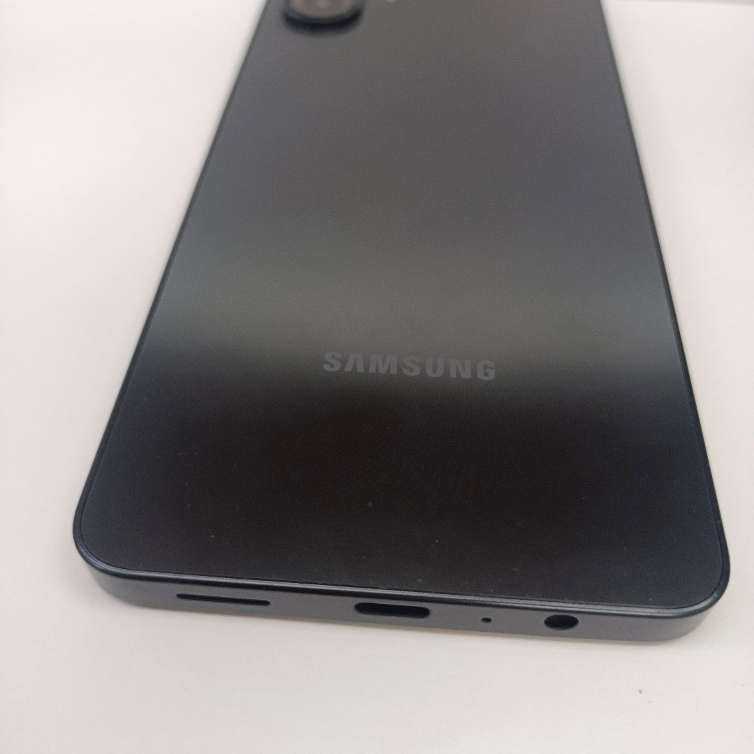 CELULAR SAMSUNG GALAXY A07 SM-A075M (2025) 64 GB 4 GB RAM (SEMINUEVO)