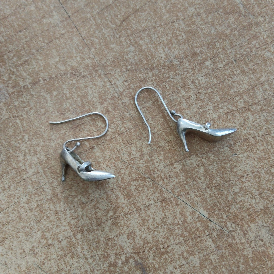 ARETES PAR PLATA 4.4 GRMS (SEMINUEVO)