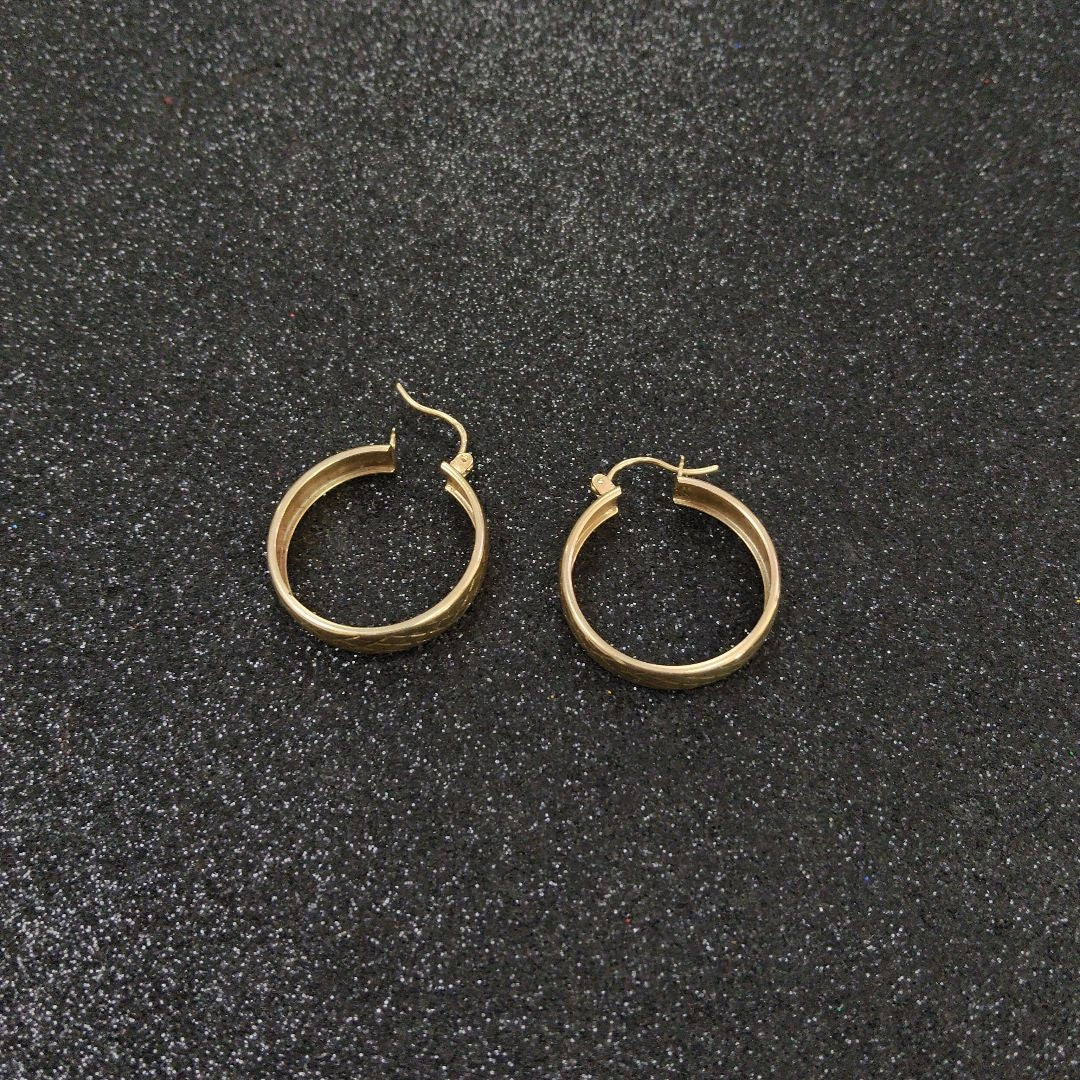 ARRACADAS PAR ORO 8 K 3.4 GRMS (SEMINUEVO)