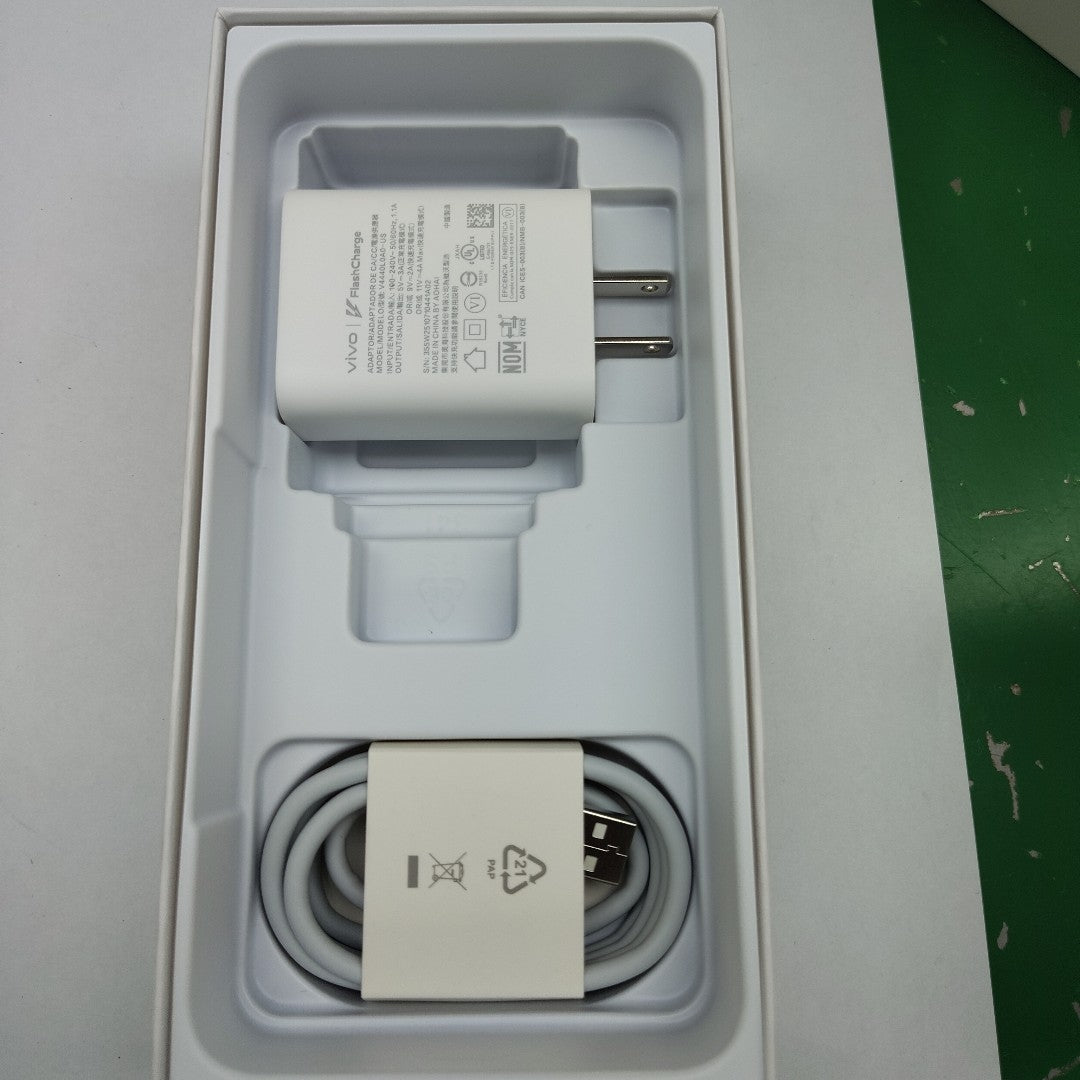 CELULAR VIVO Y28 V2352 256 GB 8 GB RAM (SEMINUEVO)