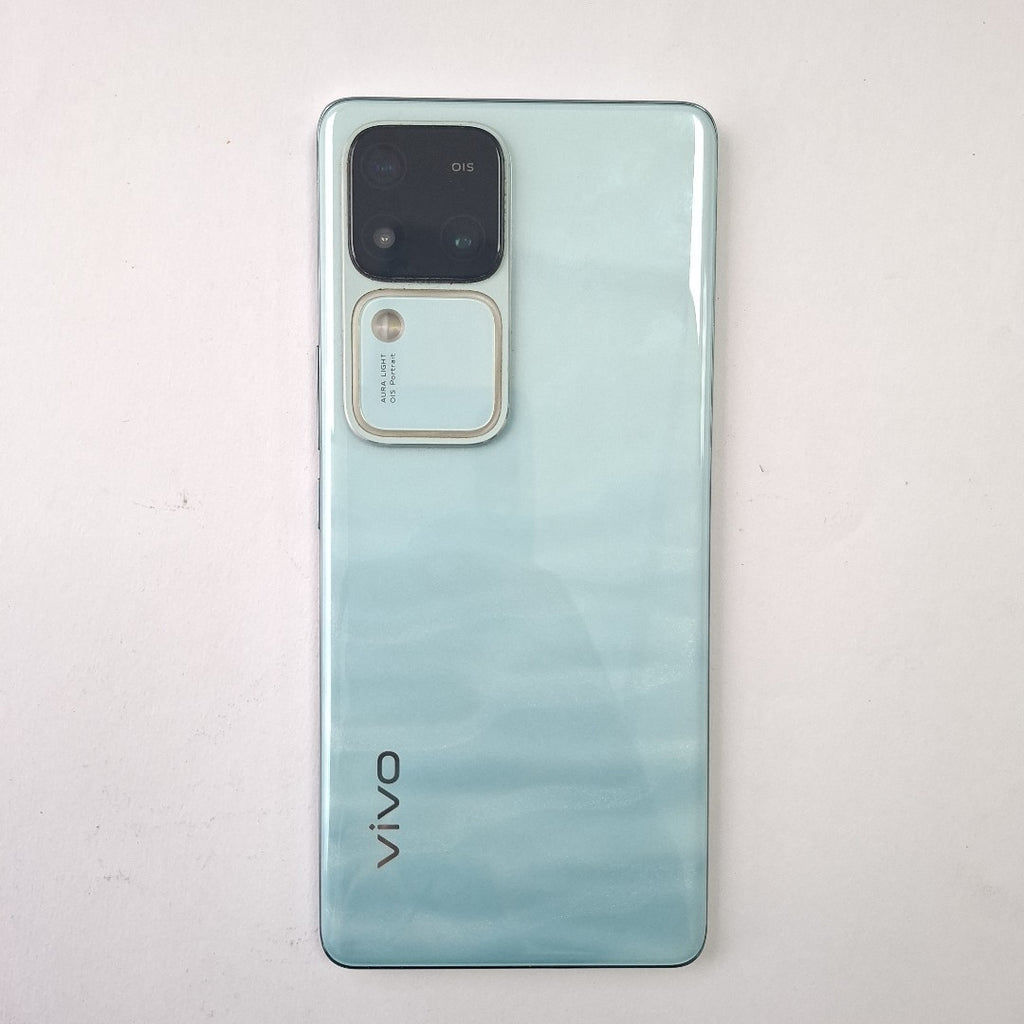 CELULAR VIVO V30 V2318 (2024) 512 GB 12 GB RAM (SEMINUEVO)