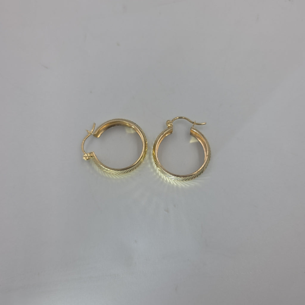ARETES ARRACADAS LABRADAS 10K 2.8 GR (NUEVO)