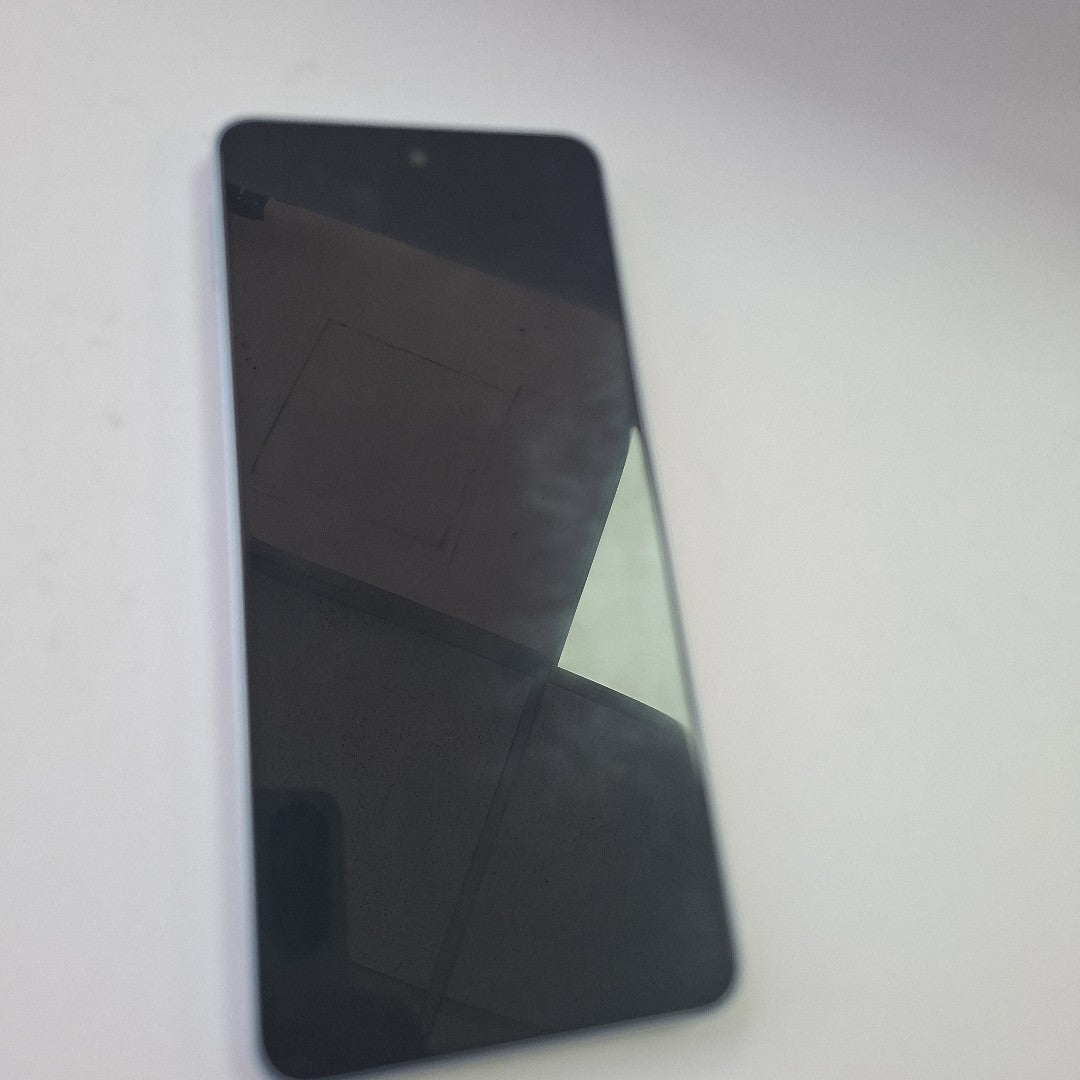 CELULAR OPPO A5 PRO CPH2711 (2025) 256 GB 8 GB RAM (SEMINUEVO)