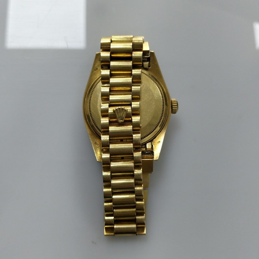 RELOJ CAJA Y PULSO ORO ORO 18 K 118.2 GRMS (SEMINUEVO)