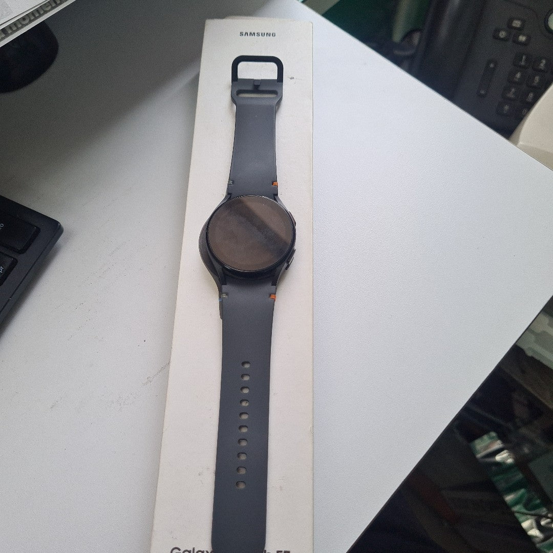 SMARTWATCH SAMSUNG GALAXY WATCH FE SM-R861 40 MM GPS (SEMINUEVO)