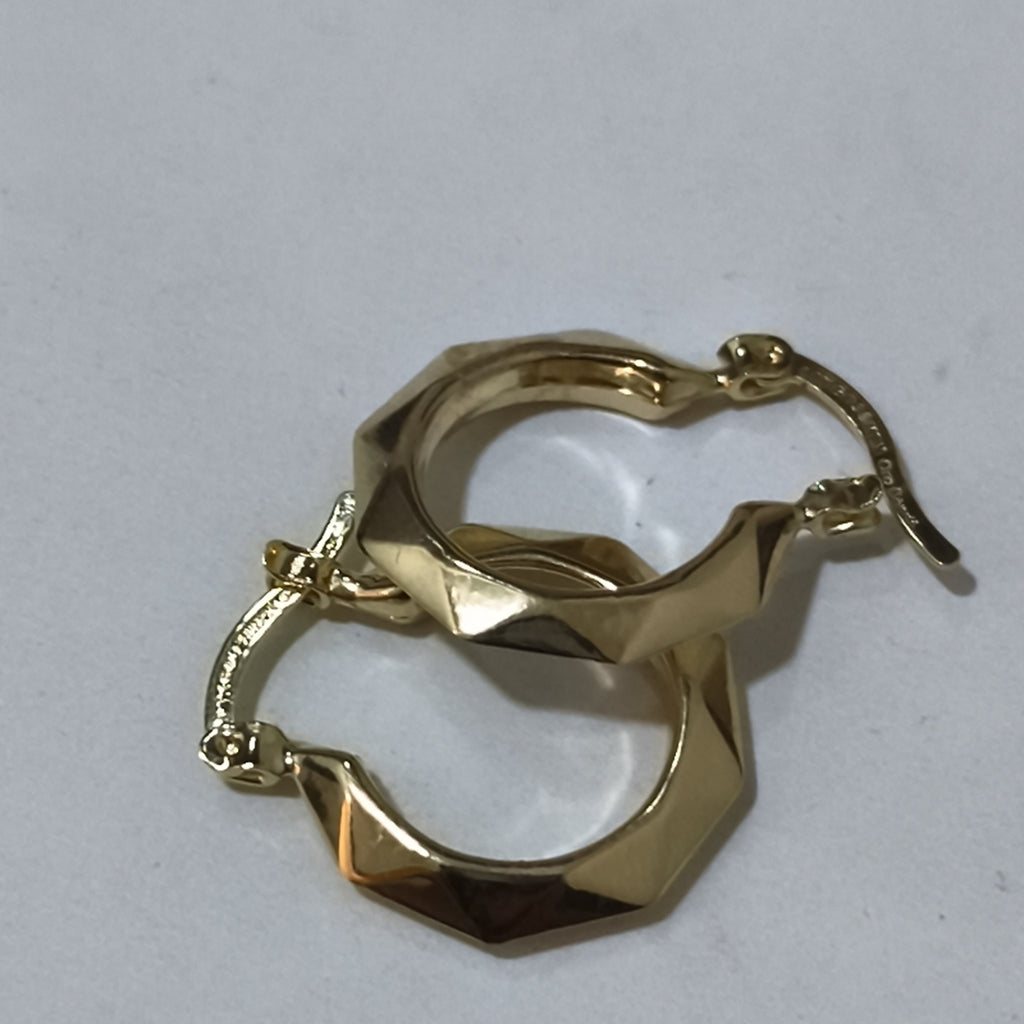 ARETES TEJIDO ARRACADAS FACETADAS 14K 1.7 GR (NUEVO)