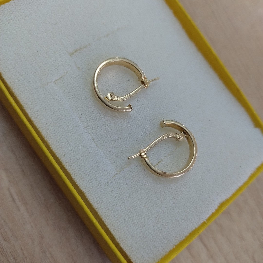 ARETES PAR ORO 14 K 1,20 GRMS (SEMINUEVO)