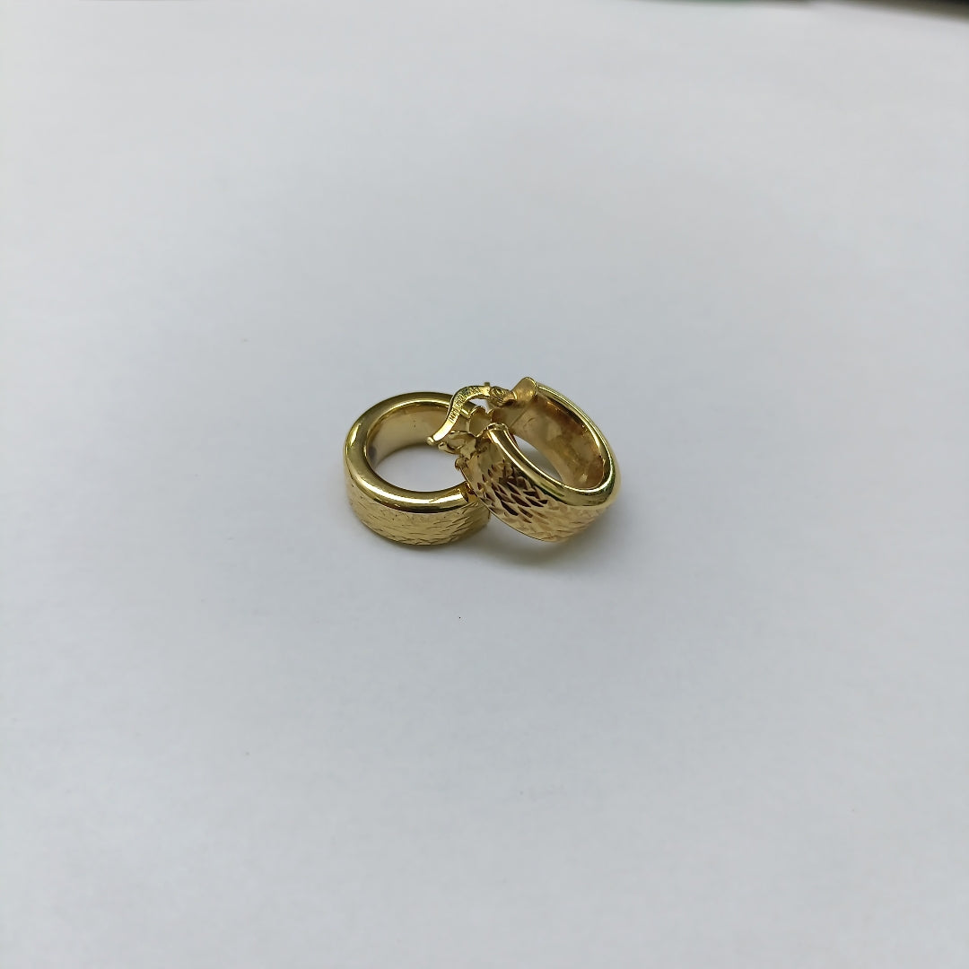 ARRACADAS PAR ORO 14 K 2.8 GRMS (SEMINUEVO)