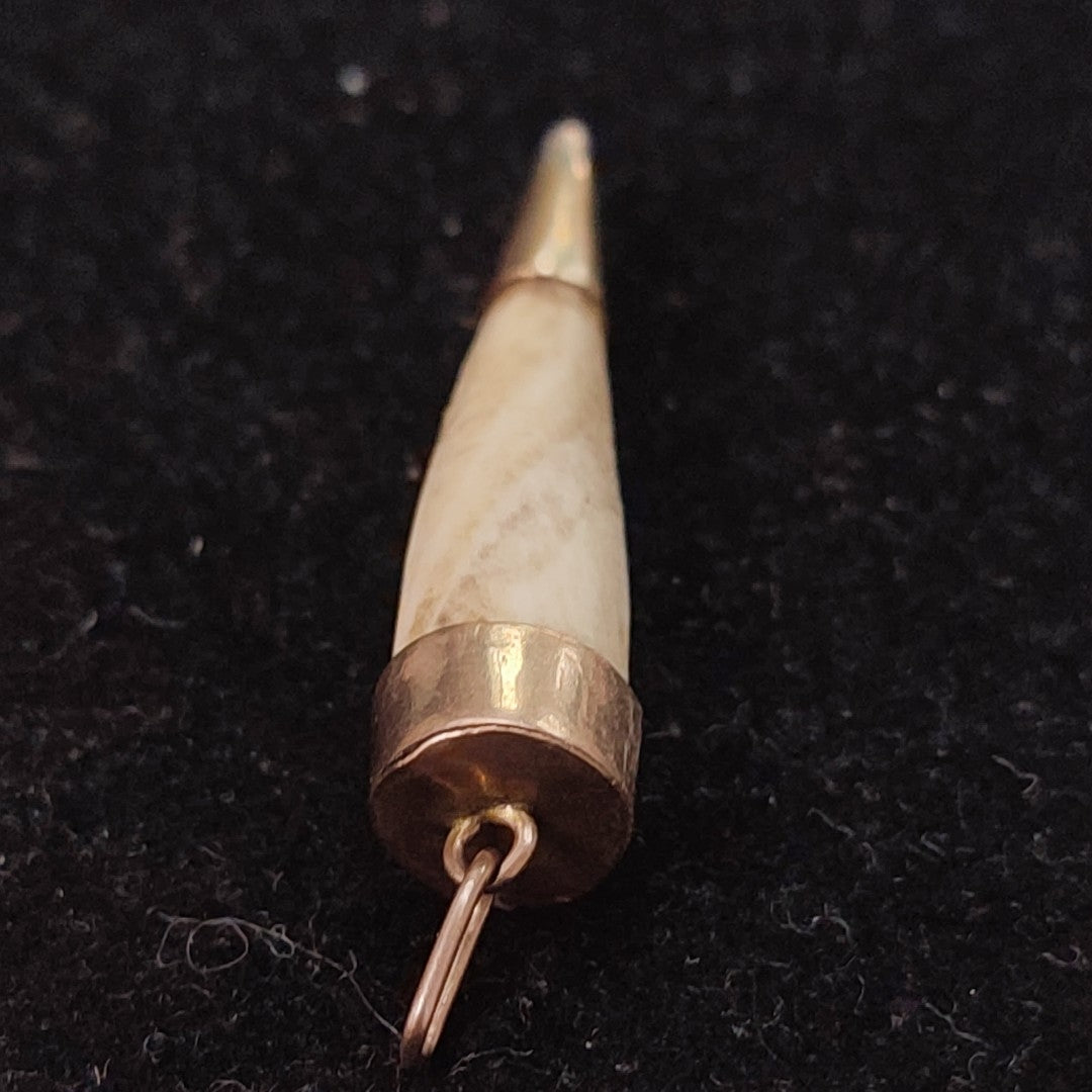 DIJE ORO 8 K 3.7 GRMS (SEMINUEVO)