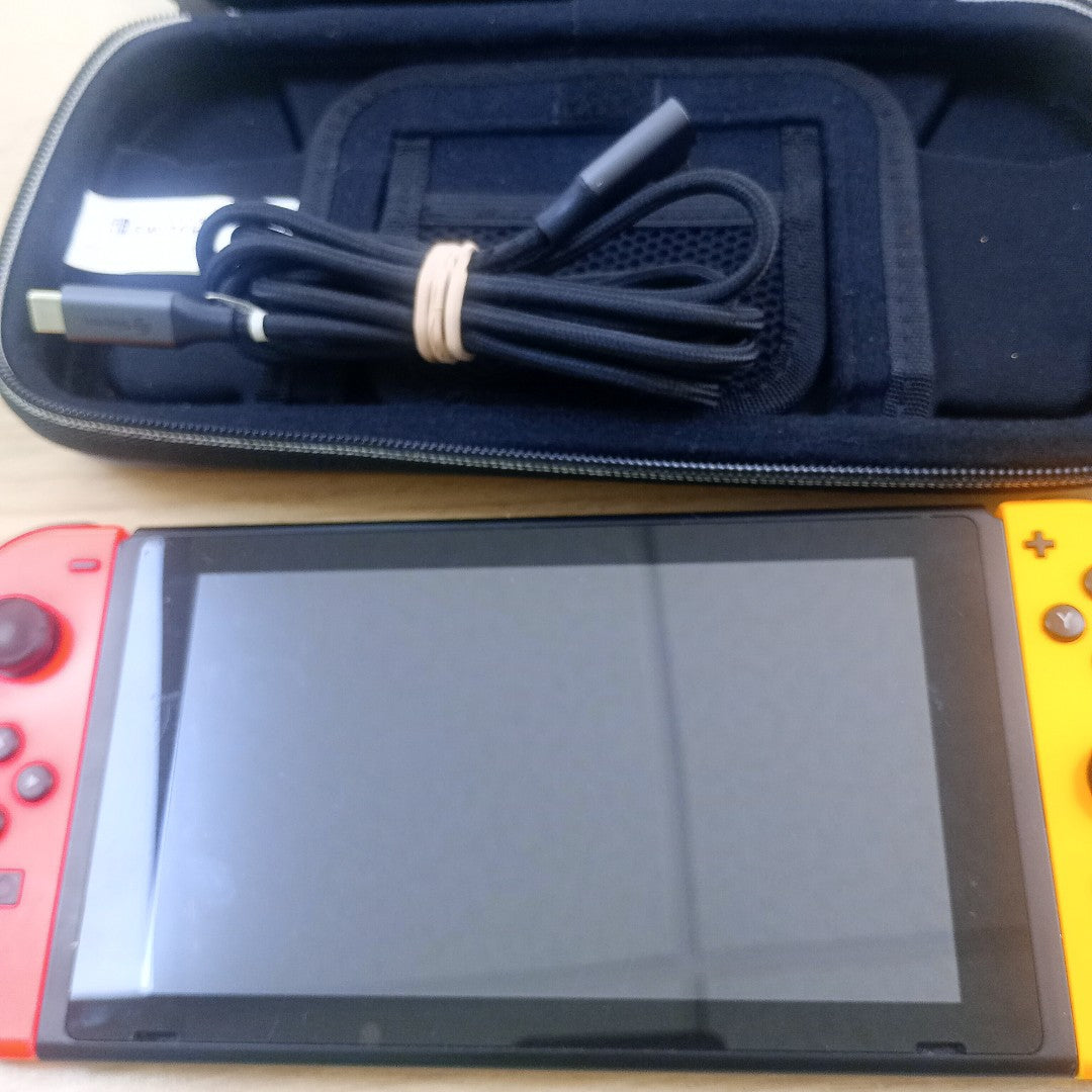 CONSOLA DE VIDEOJUEGO NINTENDO SWITCH 1.1 32 GB (SEMINUEVO)
