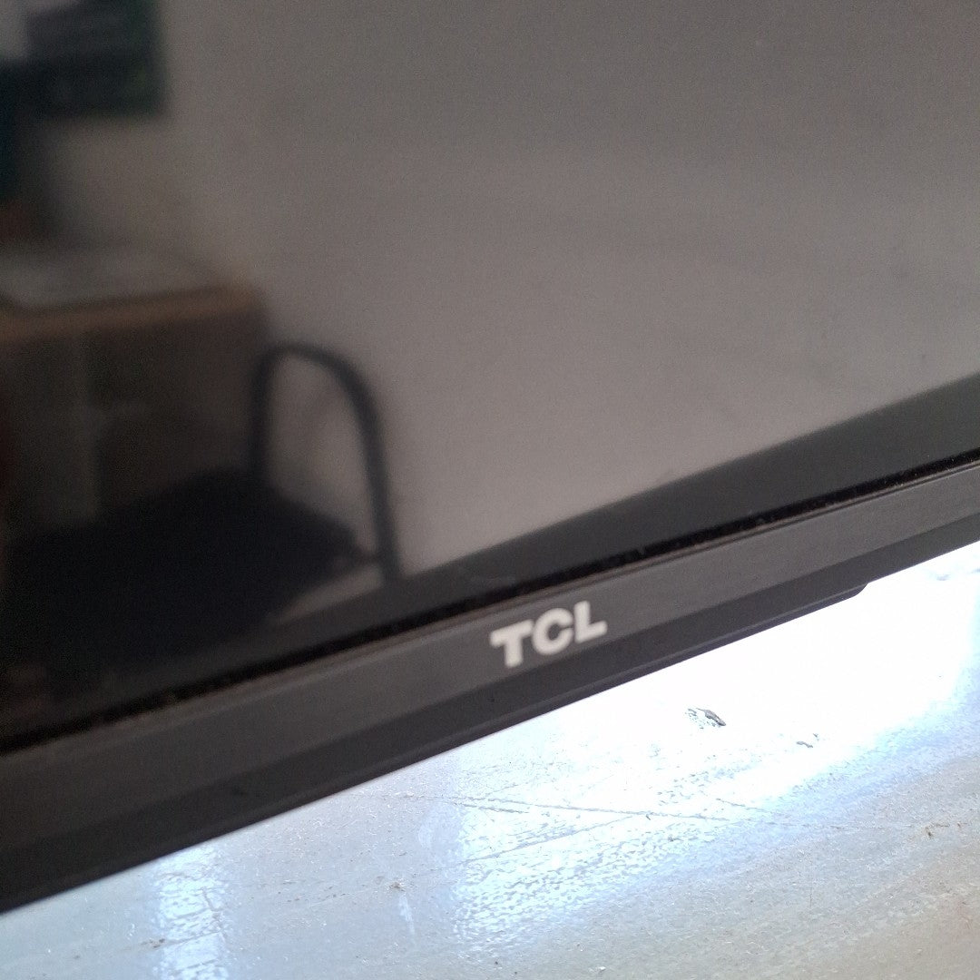 PANTALLA TCL 50Q3K (2025) 50" QLED FULL HD (SEMINUEVO)