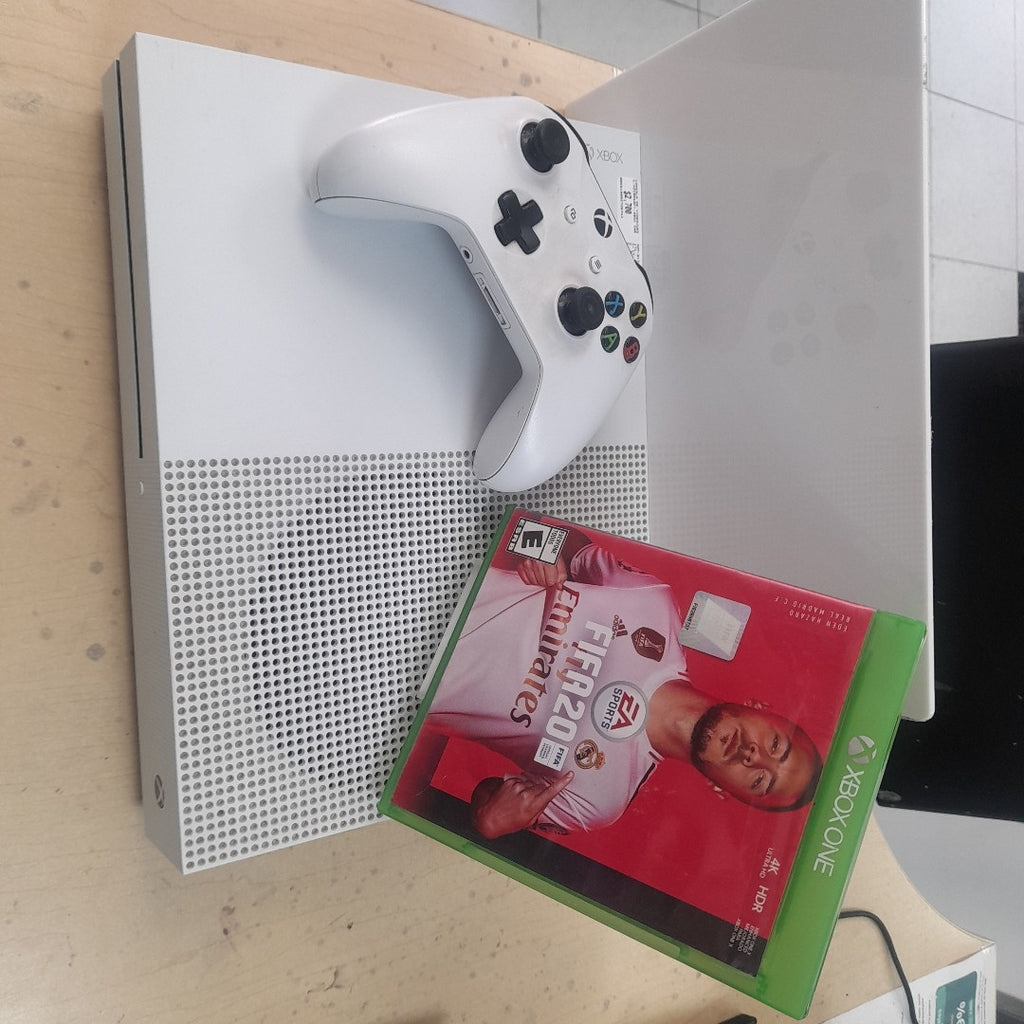 CONSOLA DE VIDEOJUEGO MICROSOFT XBOX ONE S 1 TB (SEMINUEVO)