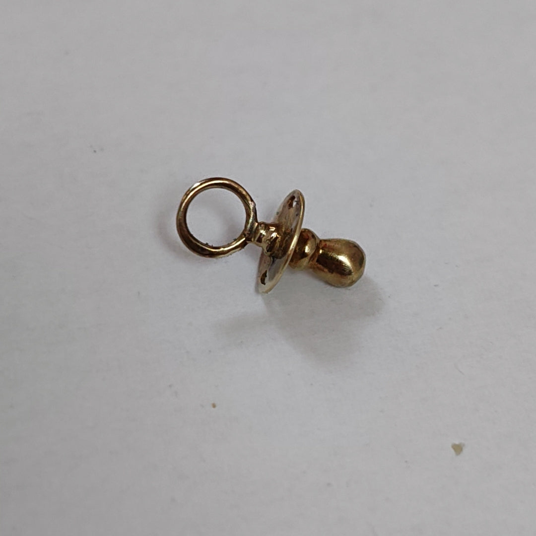 ARETES PAR, DIJE ORO 10 K 2 GRMS (SEMINUEVO)