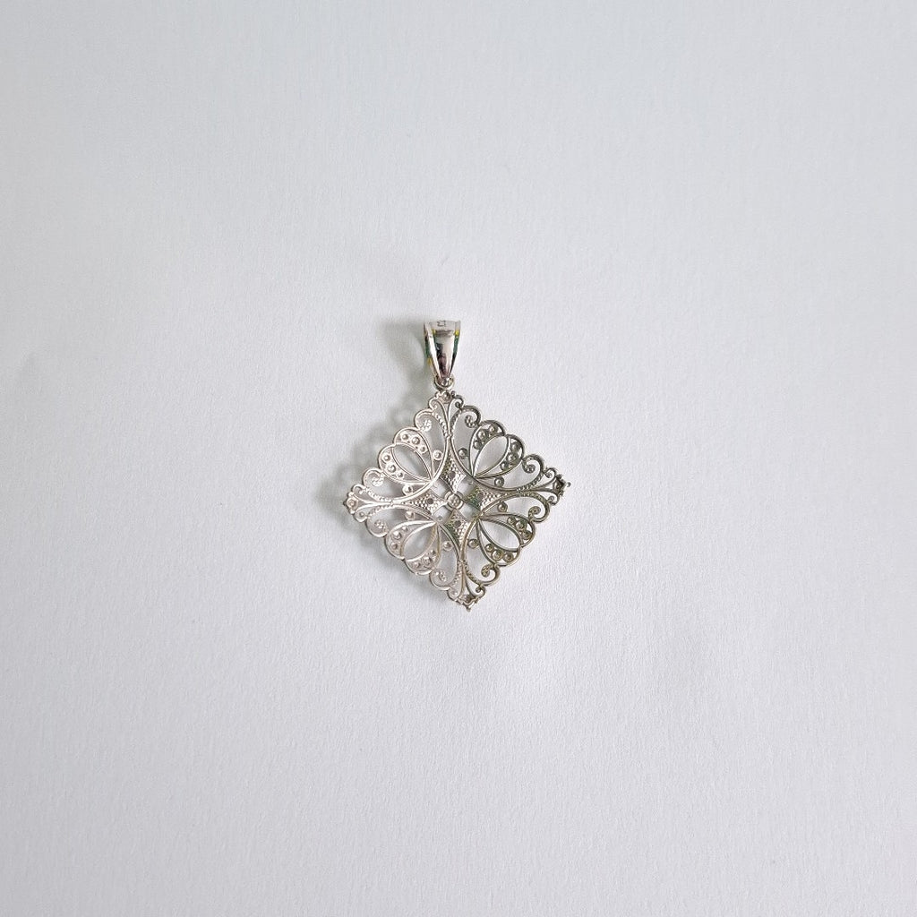 DIJE ORO BLANCO 14 K 1,80 GRMS (SEMINUEVO)