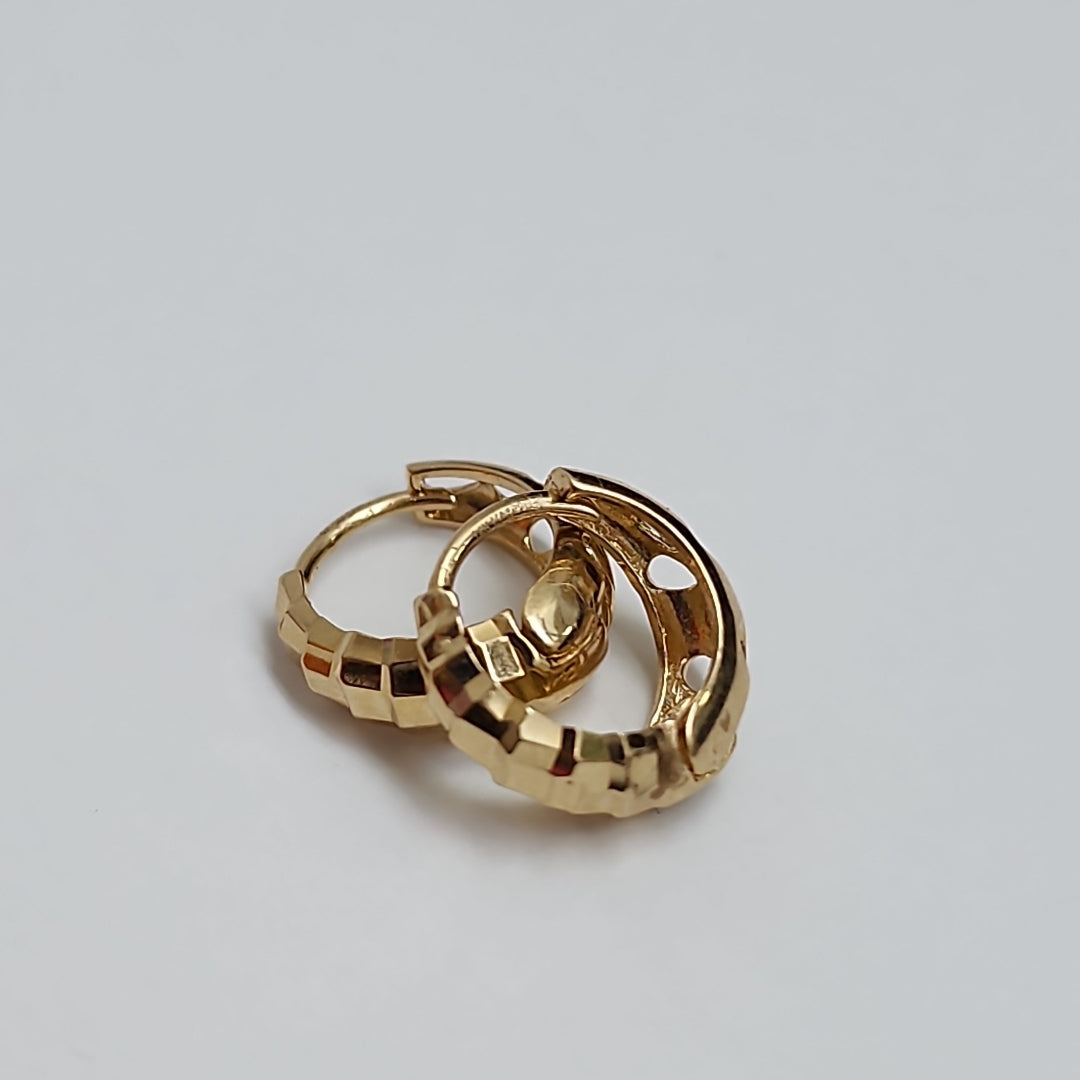 HUGGIES ORO 14K 2 (NUEVO)