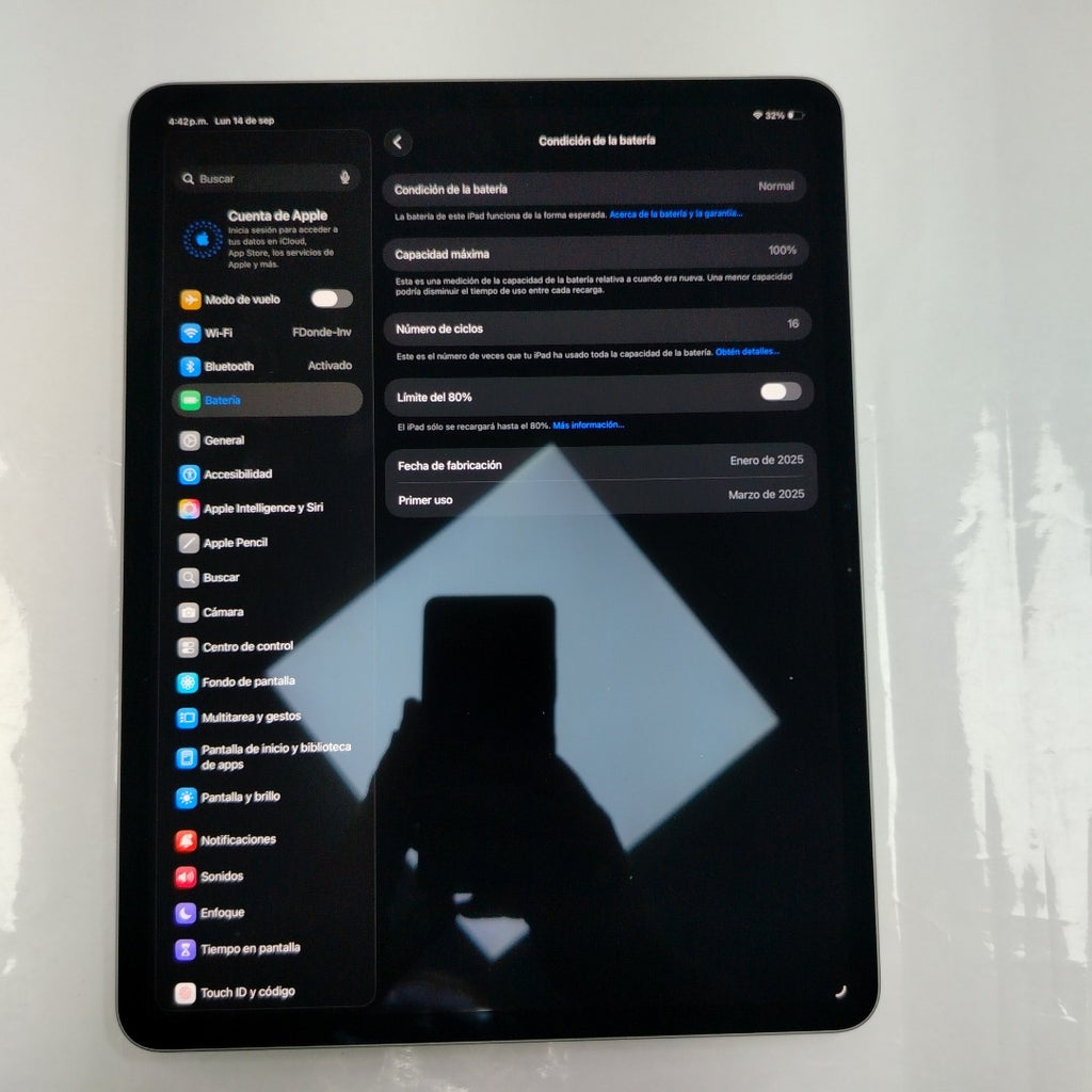 TABLETA APPLE IPAD AIR (M2) 13" A2898 (2024) 256 GB 8 GB RAM (SEMINUEVO)