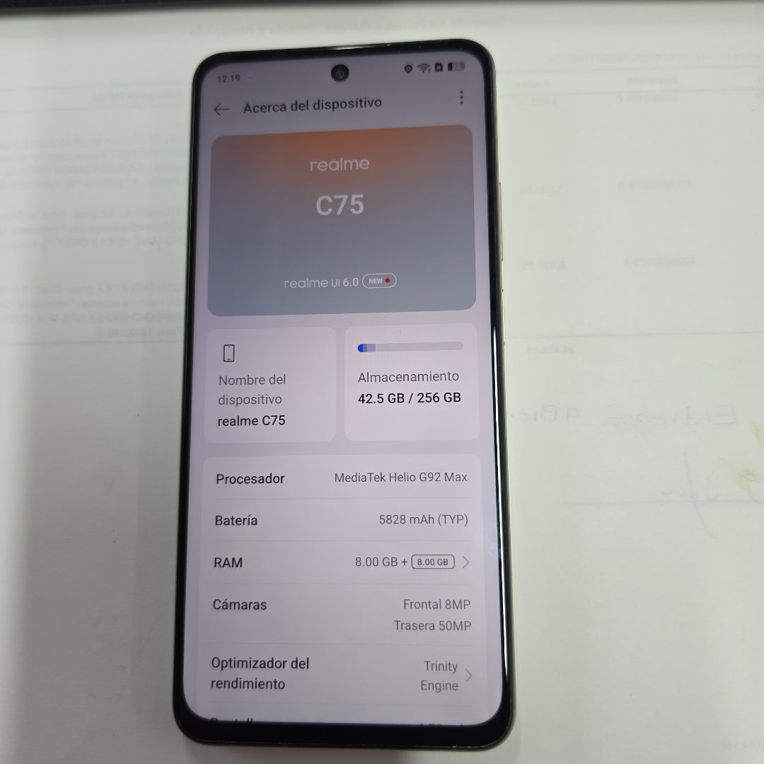 CELULAR REALME C75 RMX3941 (2025) 256 GB 8 GB RAM (SEMINUEVO)