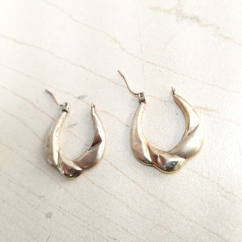 ARRACADAS PAR ORO 14 K 1.4 GRMS (SEMINUEVO)