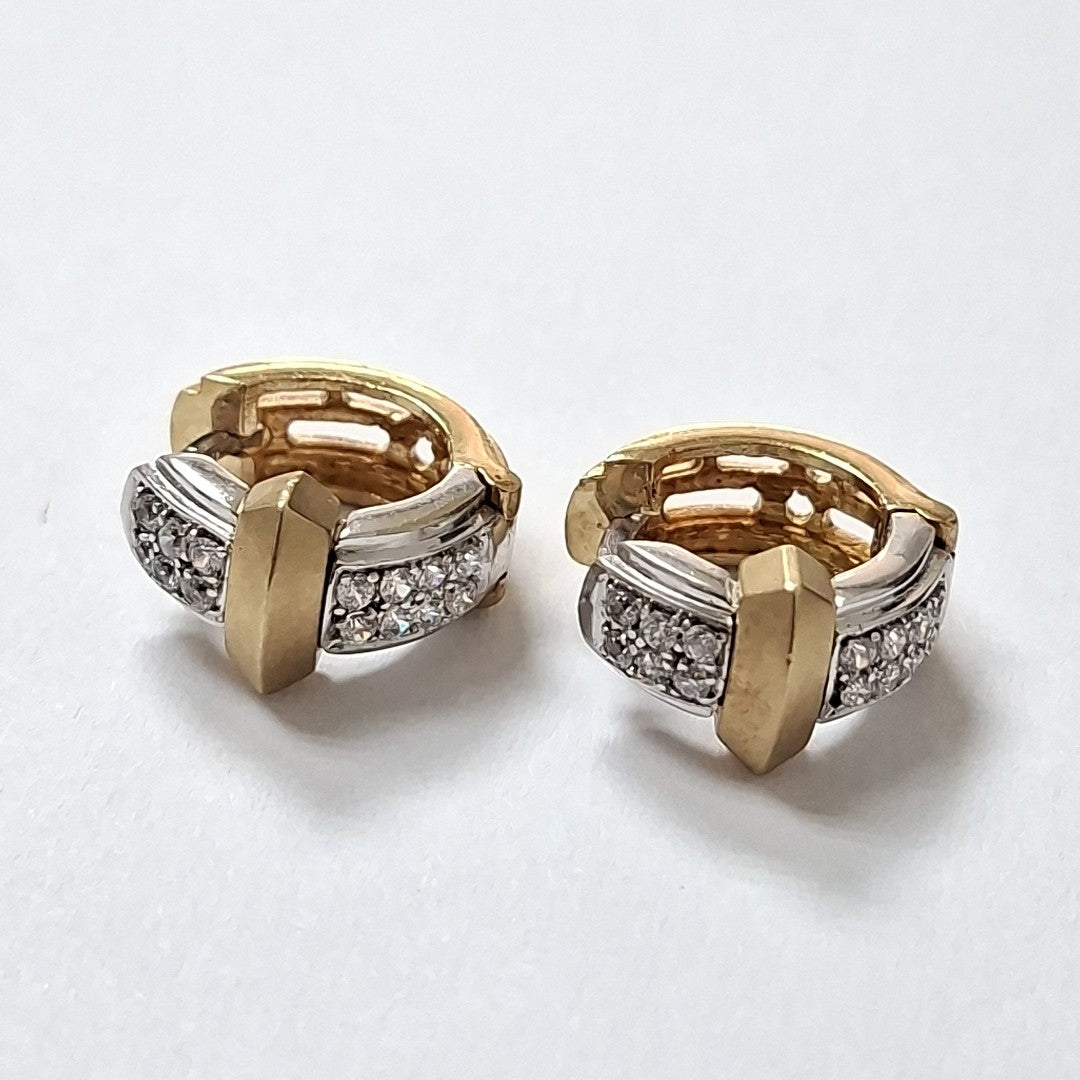 ARETES PAR ORO 10 K 5.9 GRMS (SEMINUEVO)