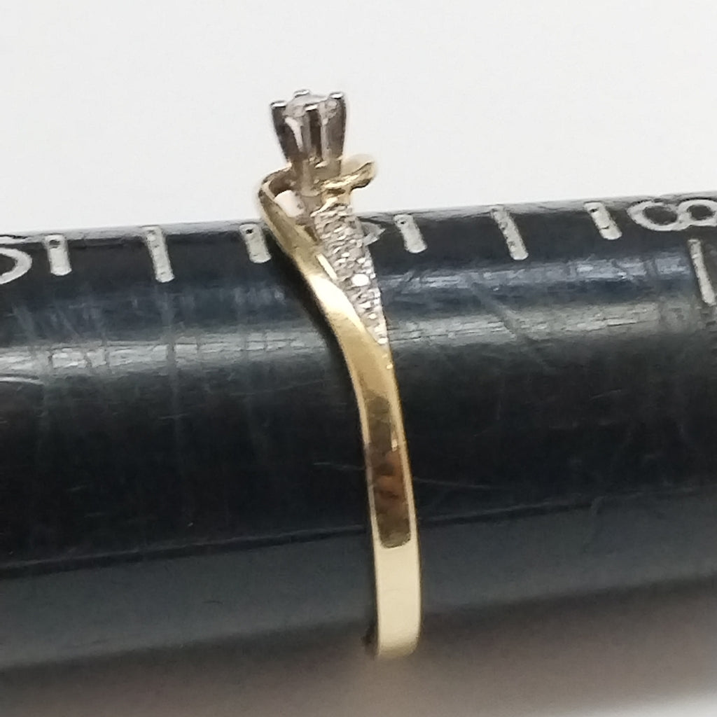 SOLITARIO ORO 14 K 1.9 GRMS (SEMINUEVO)