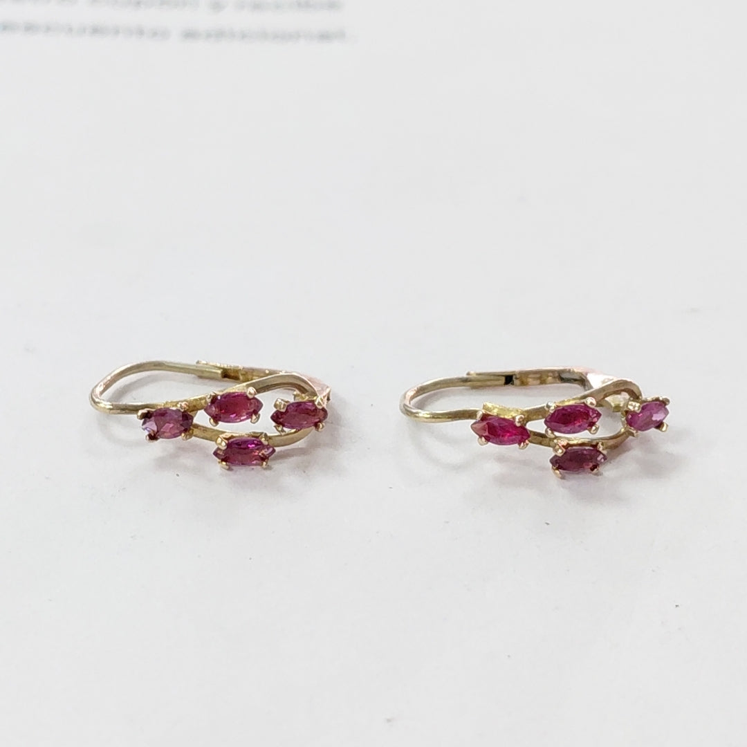 ARETES PAR ORO 8 K 1.4 GRMS (SEMINUEVO)