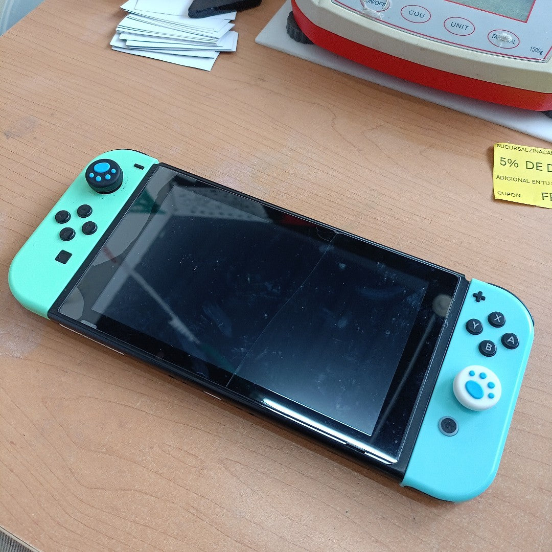 CONSOLA DE VIDEOJUEGO NINTENDO SWITCH 1.1 32 GB (SEMINUEVO)