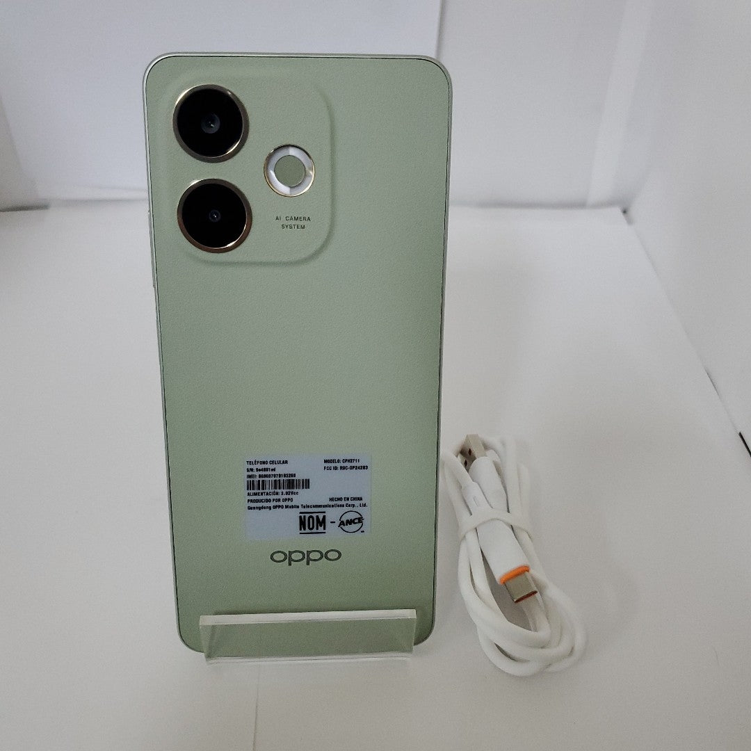 CELULAR OPPO A5 PRO CPH2711 (2025) 256 GB 8 GB RAM (SEMINUEVO)