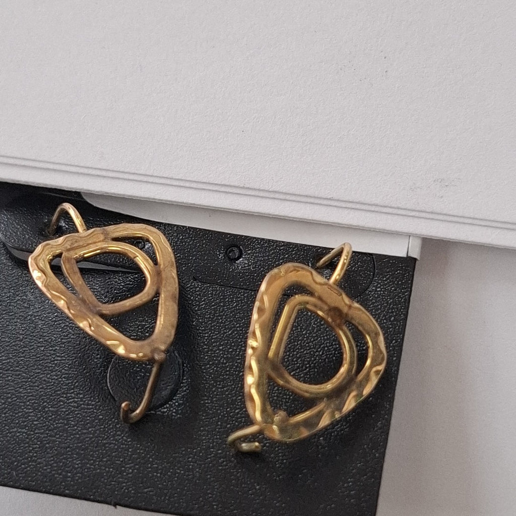 ARETES PAR ORO 8 K 1.5 GRMS (SEMINUEVO)