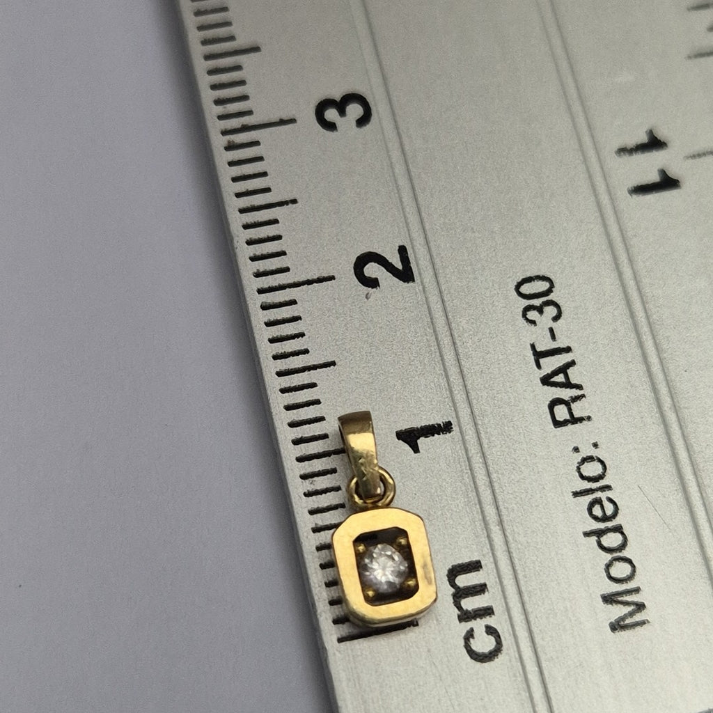 DIJE ORO 18 K 0,60 GRMS (SEMINUEVO)