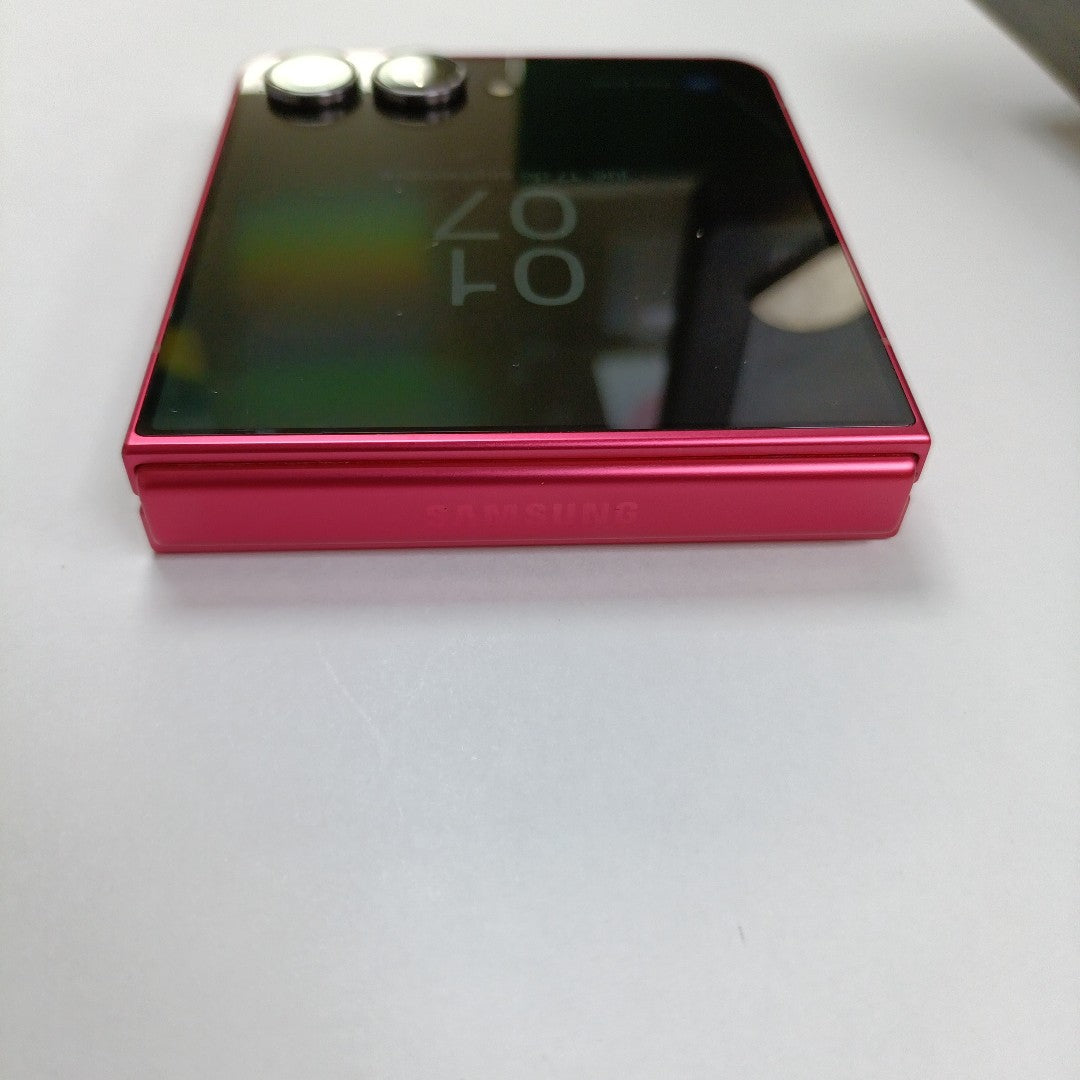 CELULAR SAMSUNG GALAXY Z FLIP 7 SM-F766B (2025) 512 GB 12 GB RAM (SEMINUEVO)