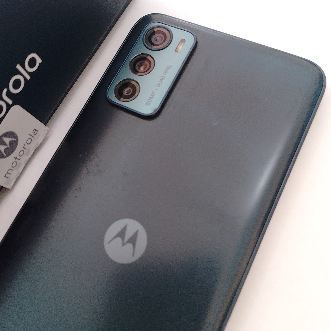 CELULAR MOTOROLA MOTO G42 XT2233-1 128 GB 4 GB RAM (SEMINUEVO)