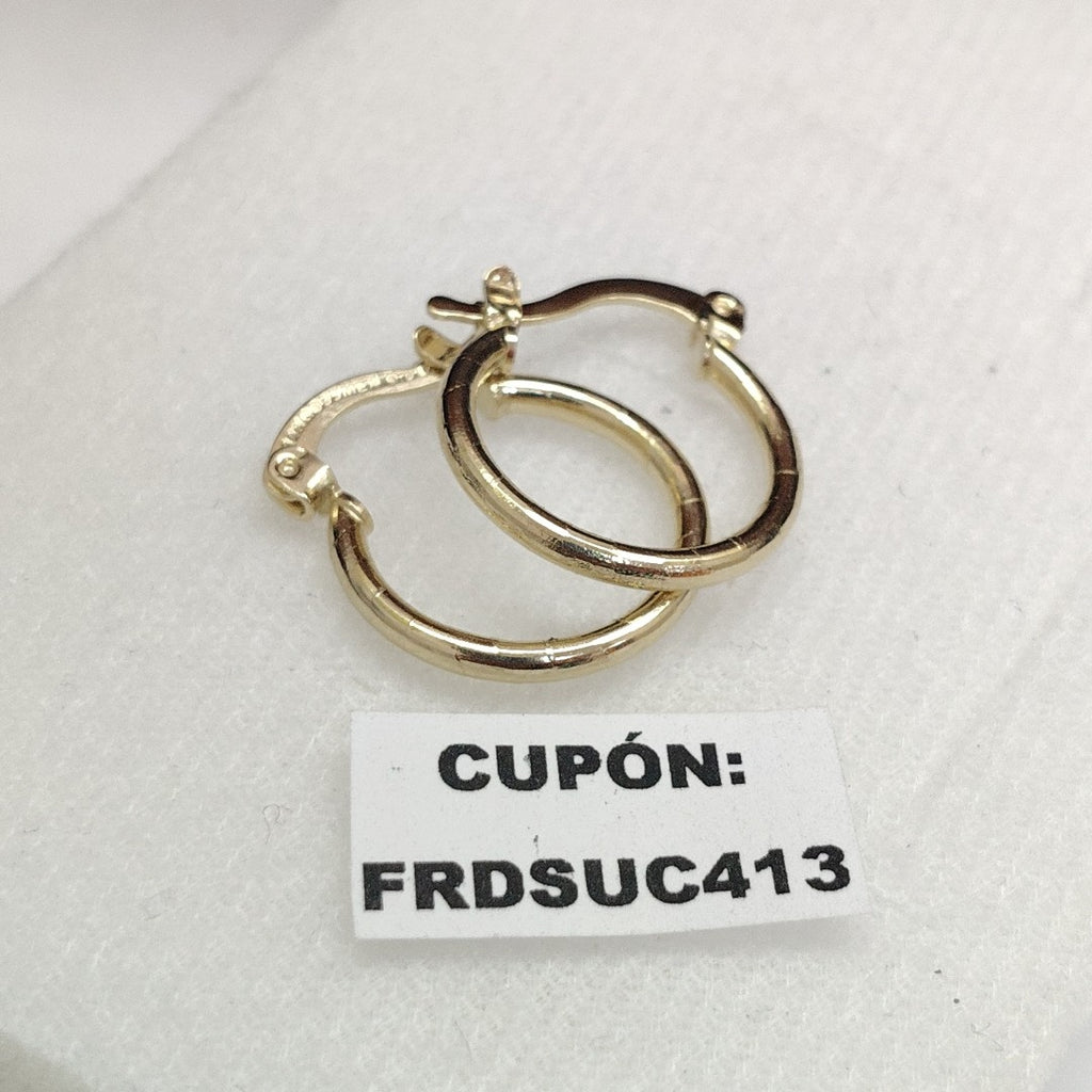 ARETES ARRACADAS ESTRIADAS 14K 1.3 GR (NUEVO)
