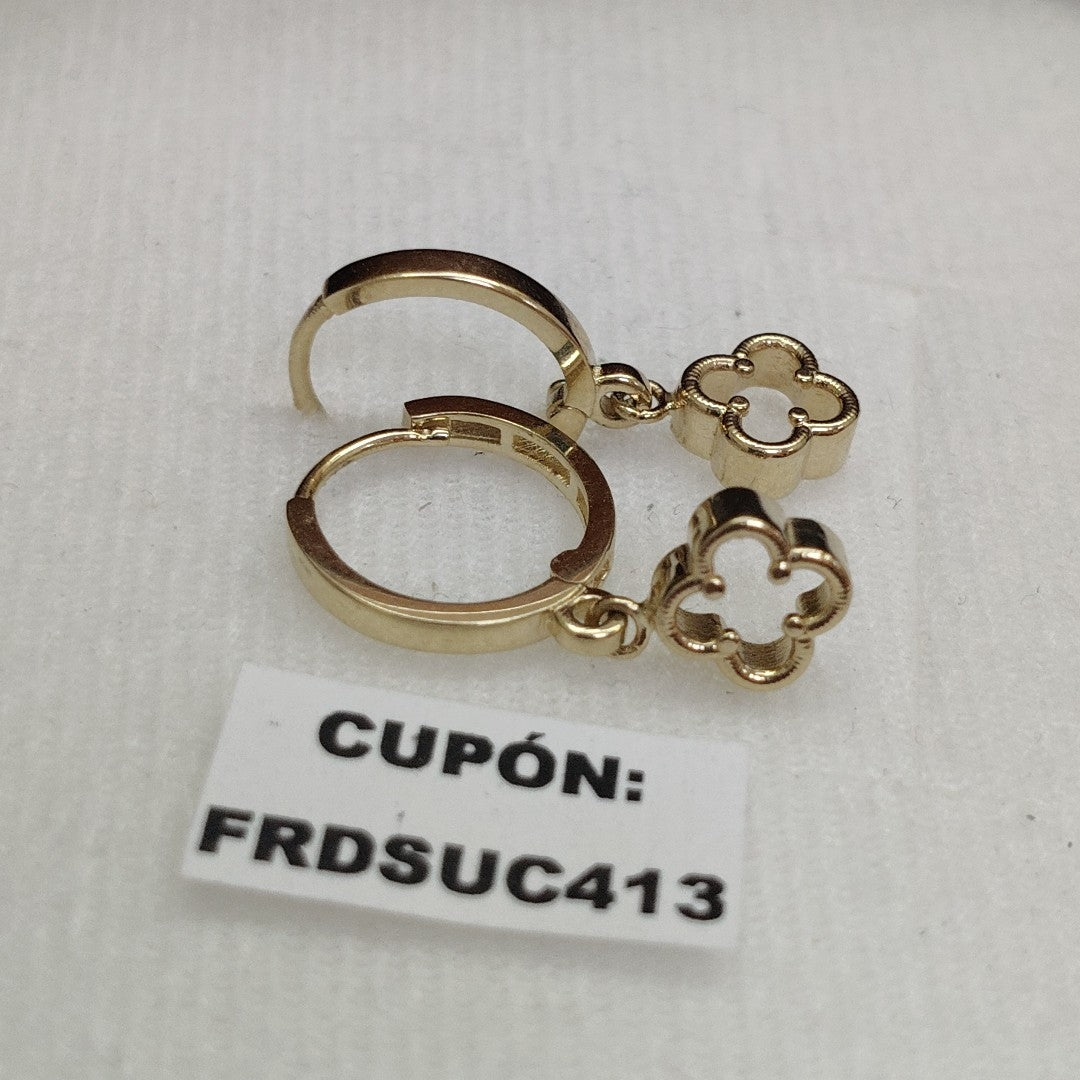 ARETES ARRACADAS CON DIJE 14K 2.4 GR (NUEVO)