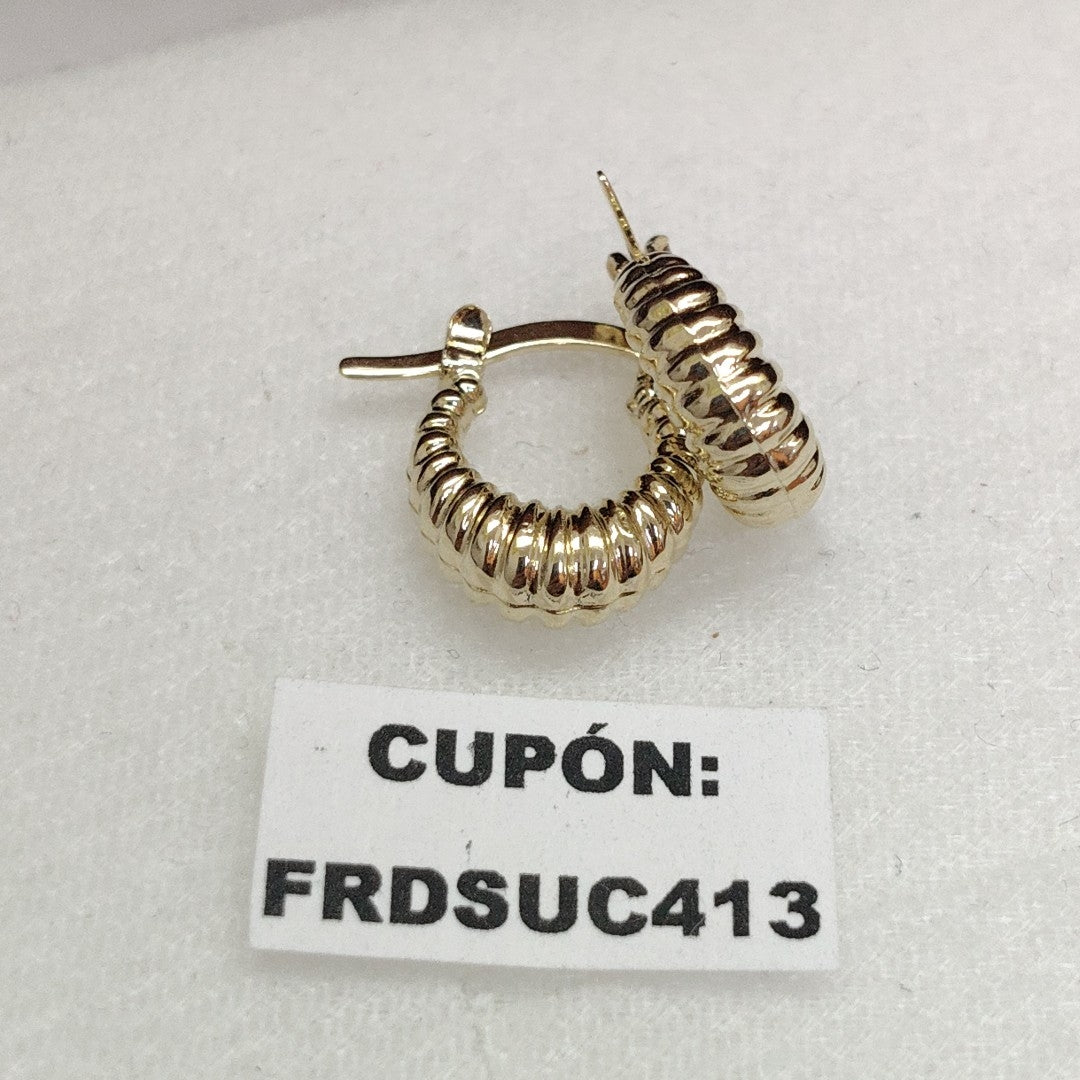 ARETES ARRACADA ESTRIADAS 14K 1.1 GR (NUEVO)