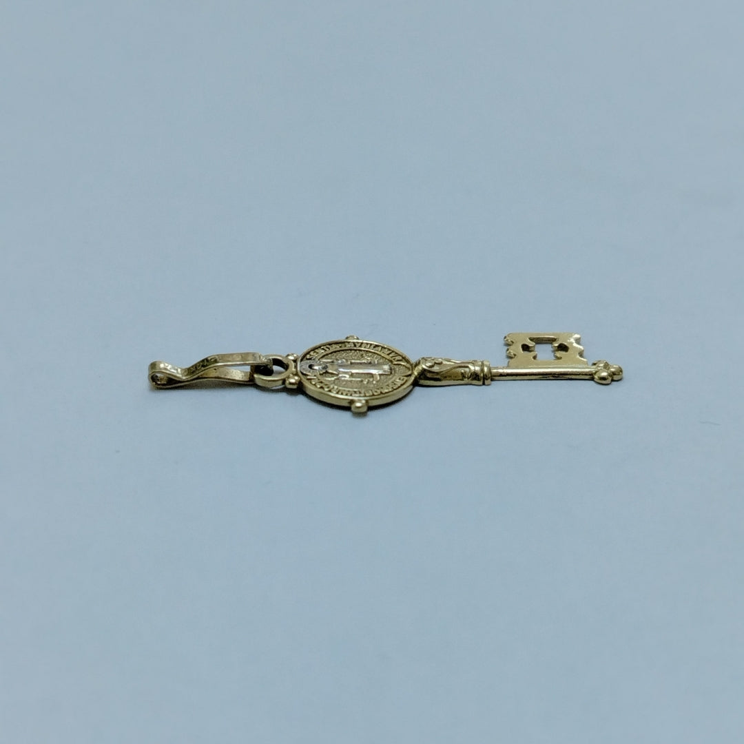 DIJE ORO 14 K 1.2 GRMS (SEMINUEVO)