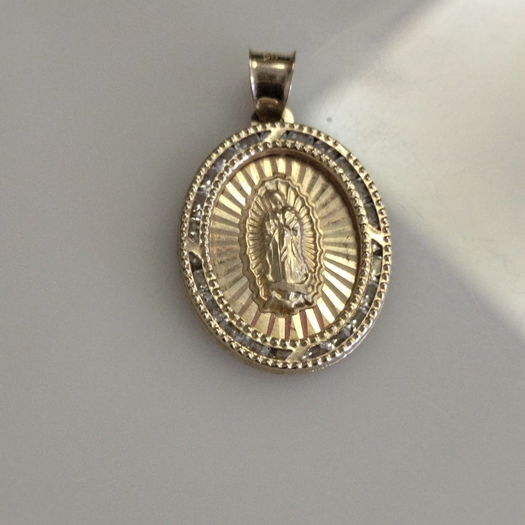 MEDALLA PERSONAL ORO 14 K 1.8 GRMS (SEMINUEVO)