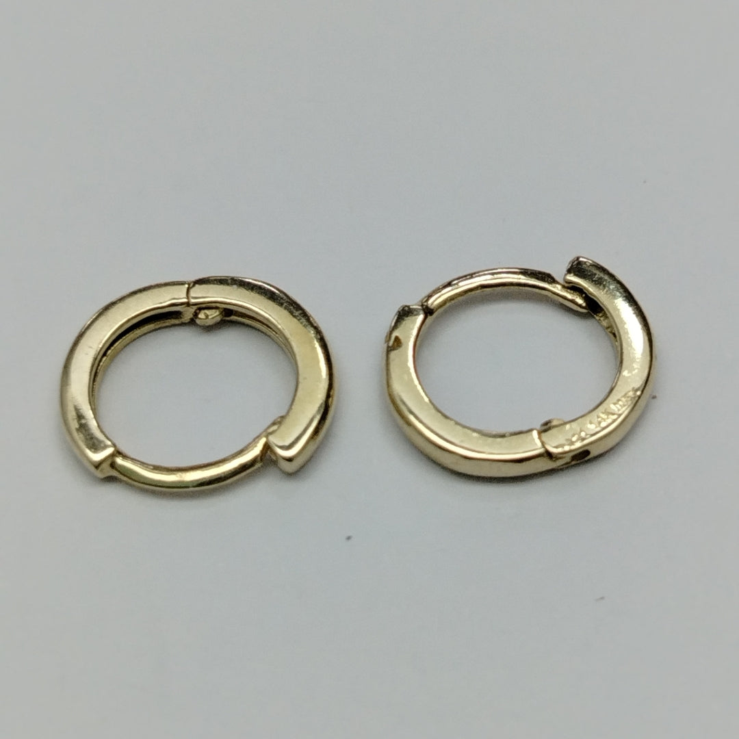 ARETES HUGGIE 14K 1.3 GR (NUEVO)